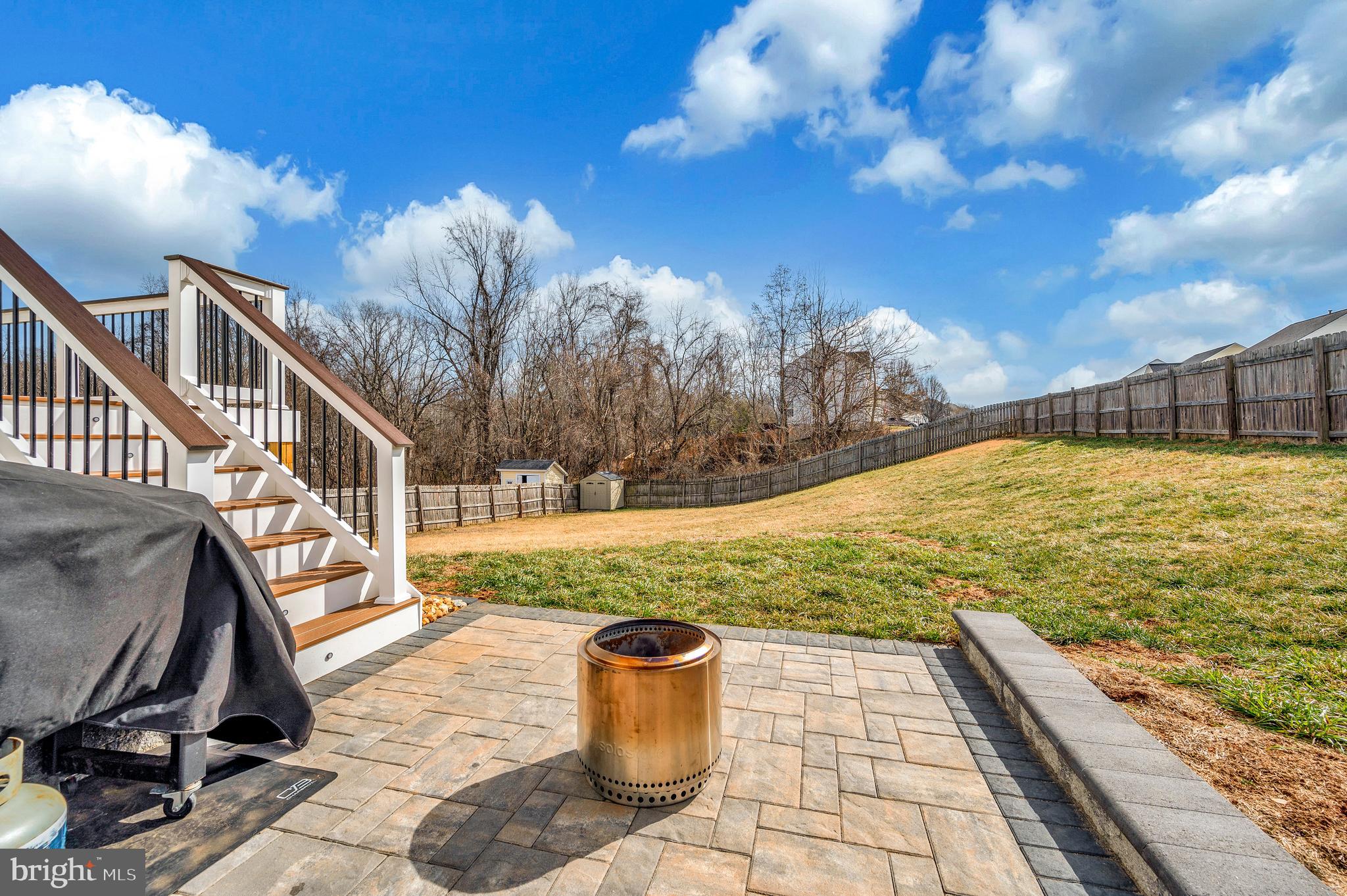 SALEM FIELDS - Residential