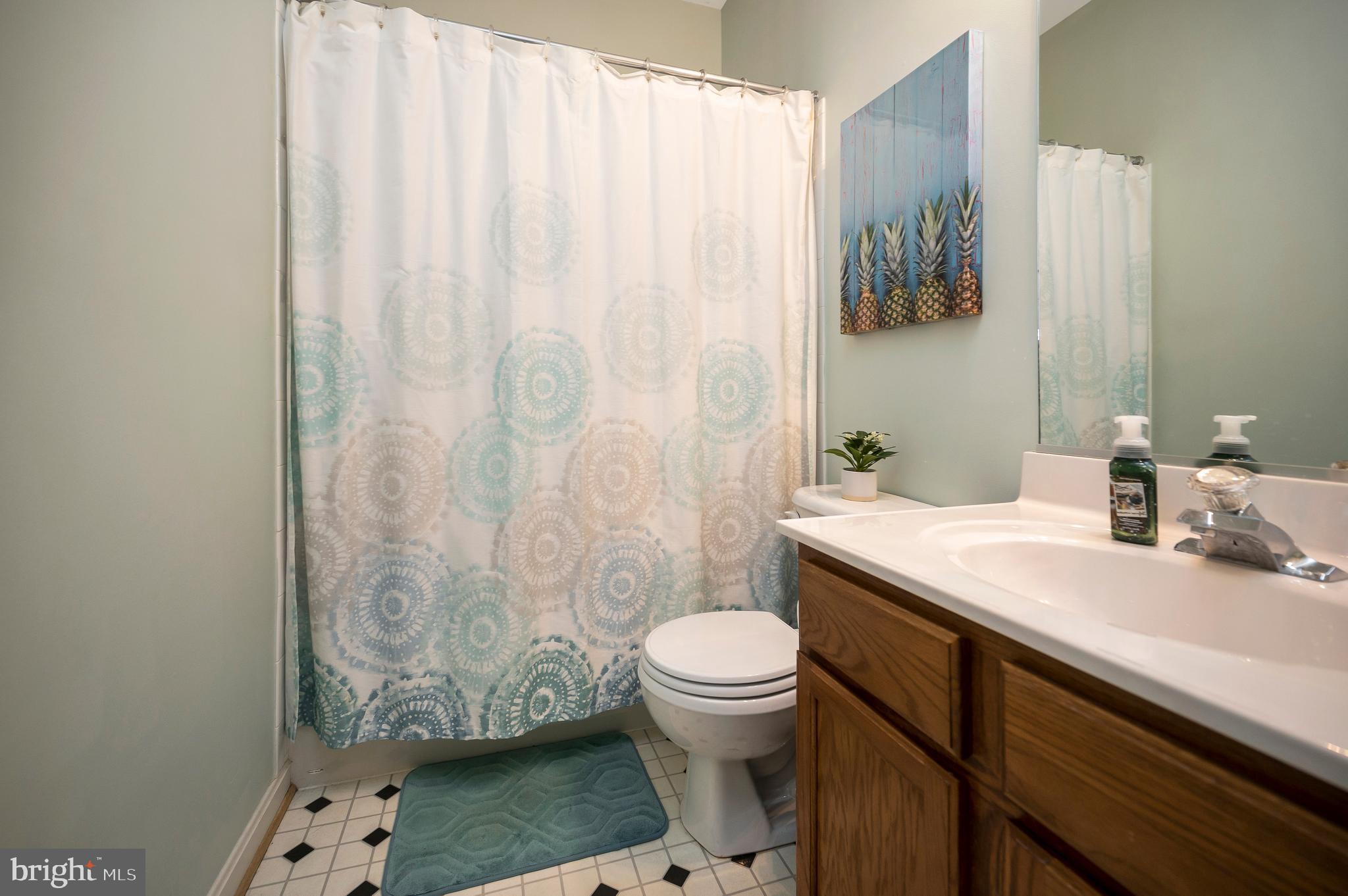 SALEM FIELDS - Residential