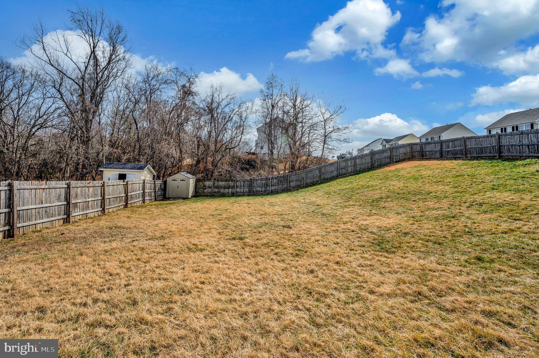 SALEM FIELDS - Residential