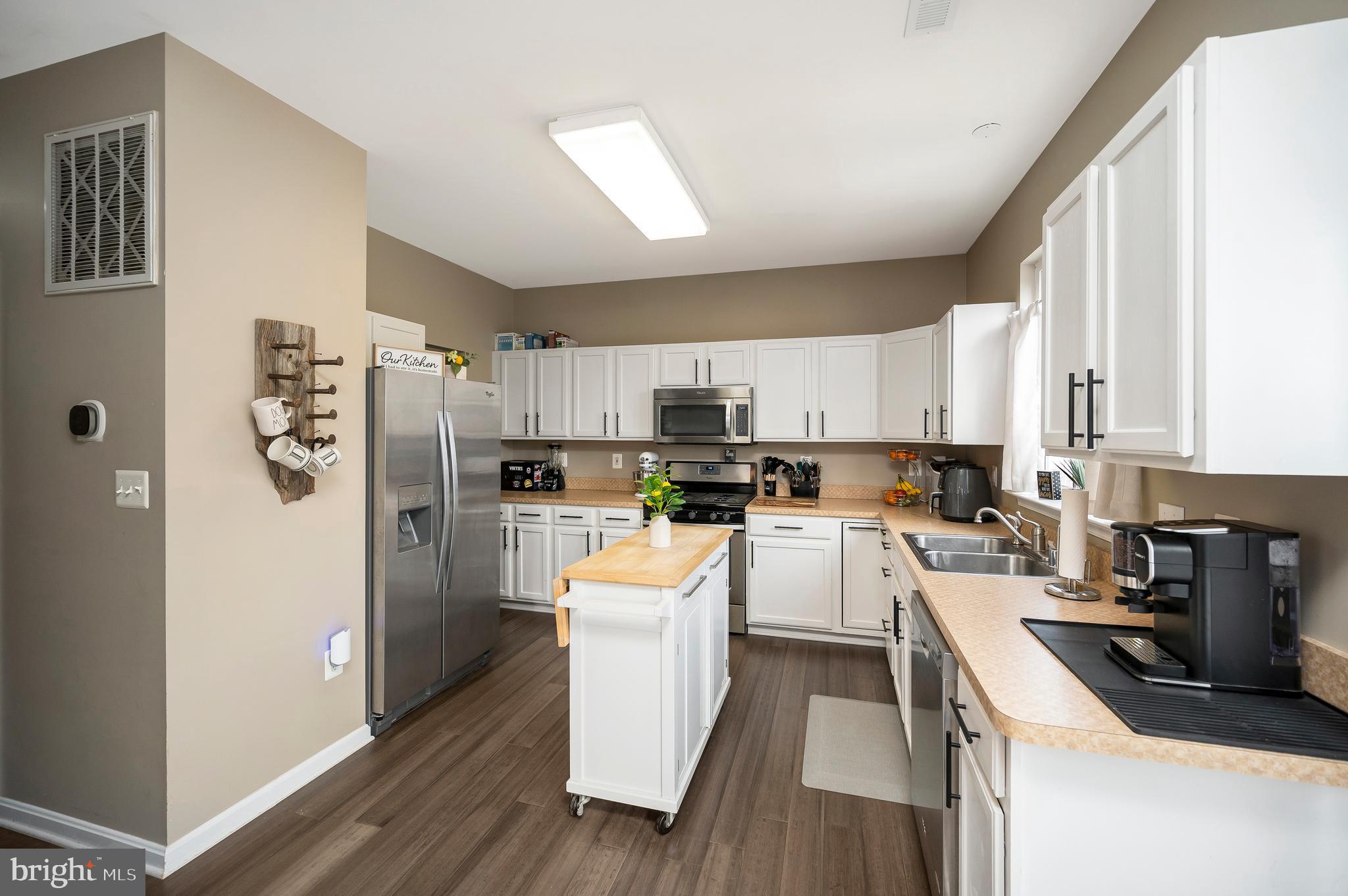 SALEM FIELDS - Residential