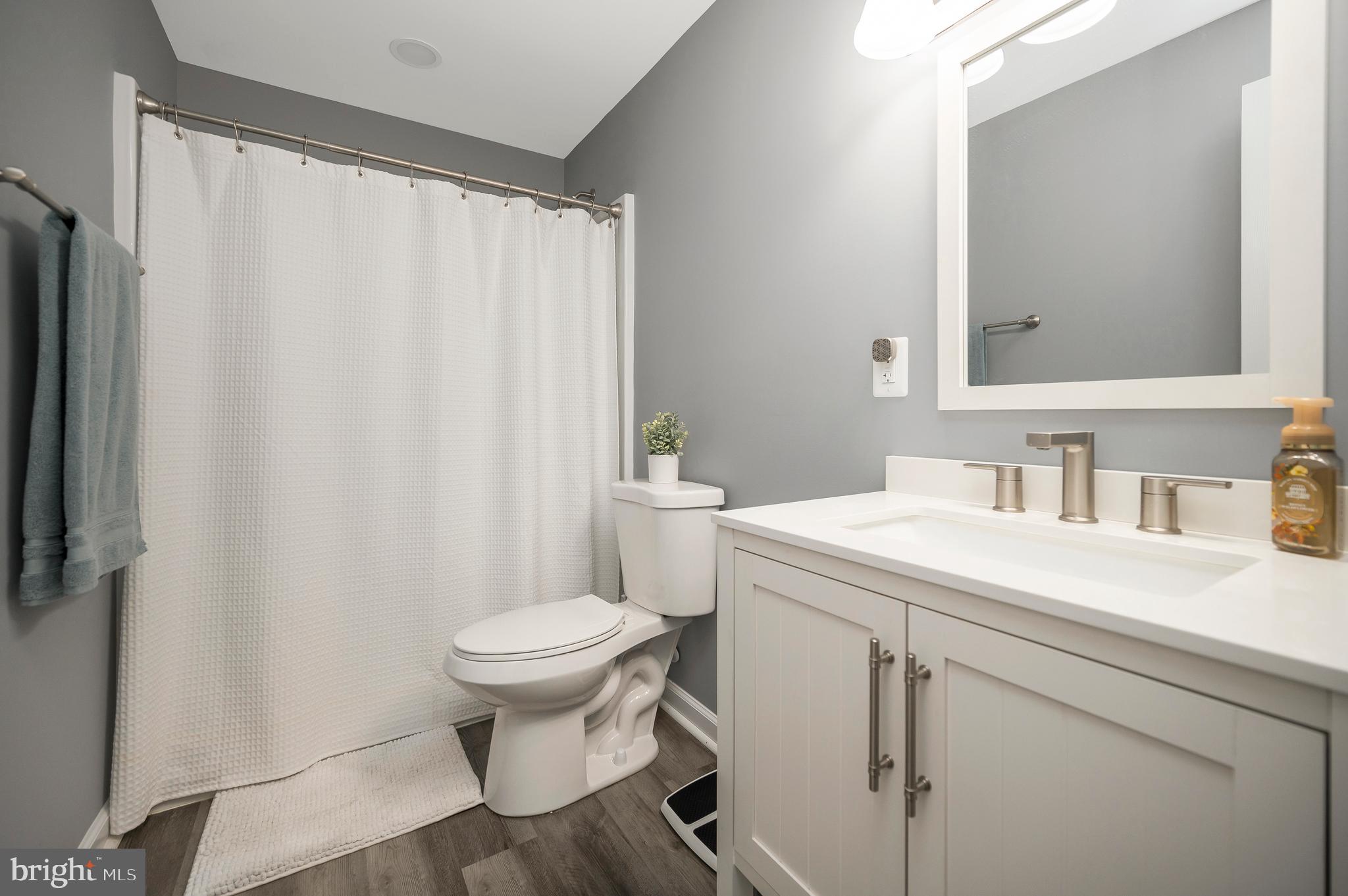 SALEM FIELDS - Residential