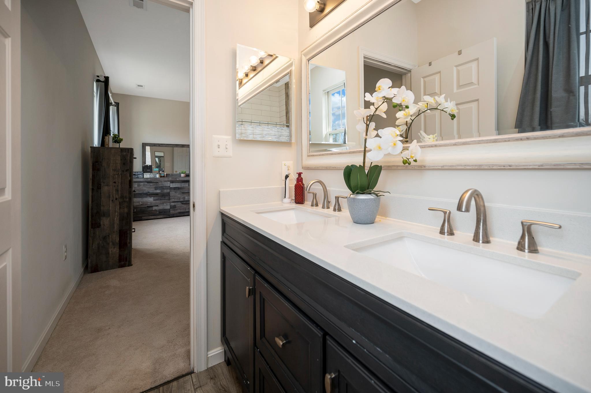 SALEM FIELDS - Residential