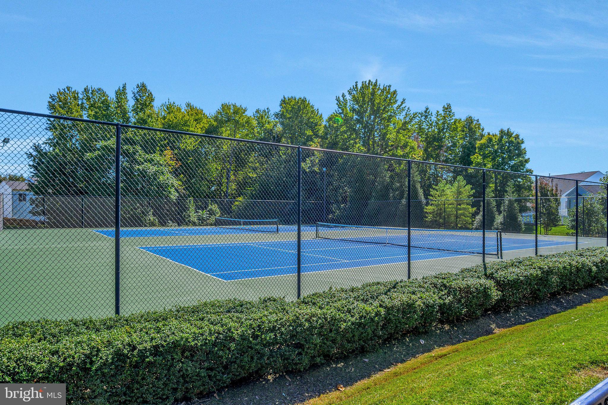 SALEM FIELDS - Residential