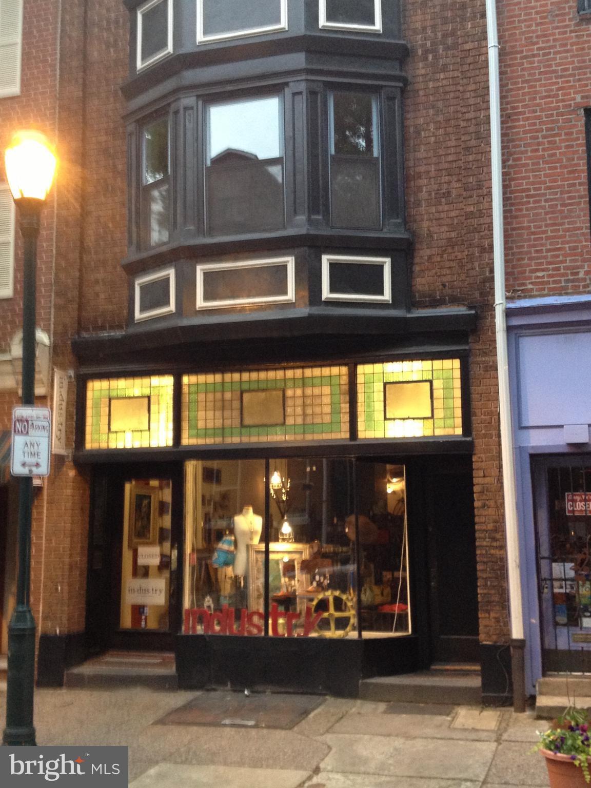 WASHINGTON SQ - Residential Lease
