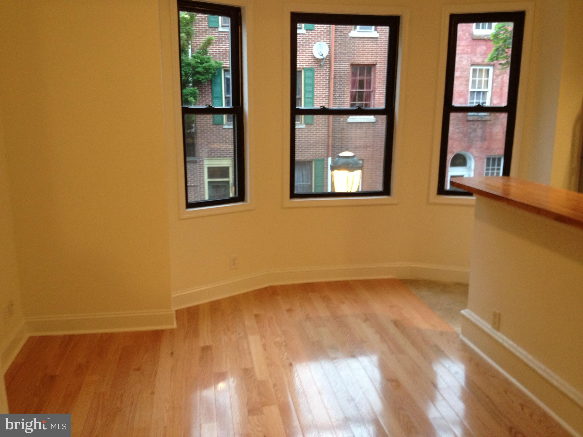 WASHINGTON SQ - Residential Lease