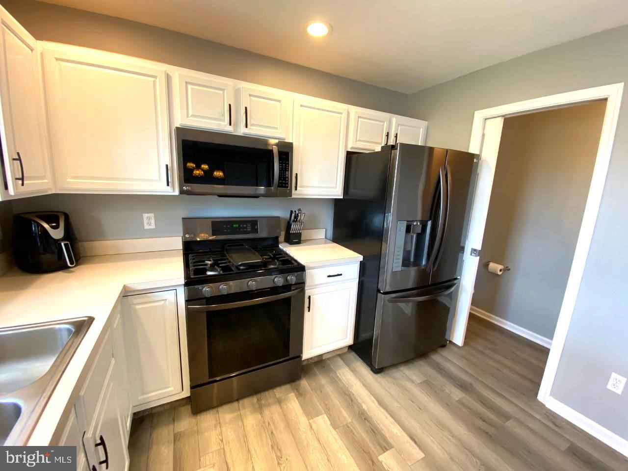 ASHCOMBE FARMS - Residential