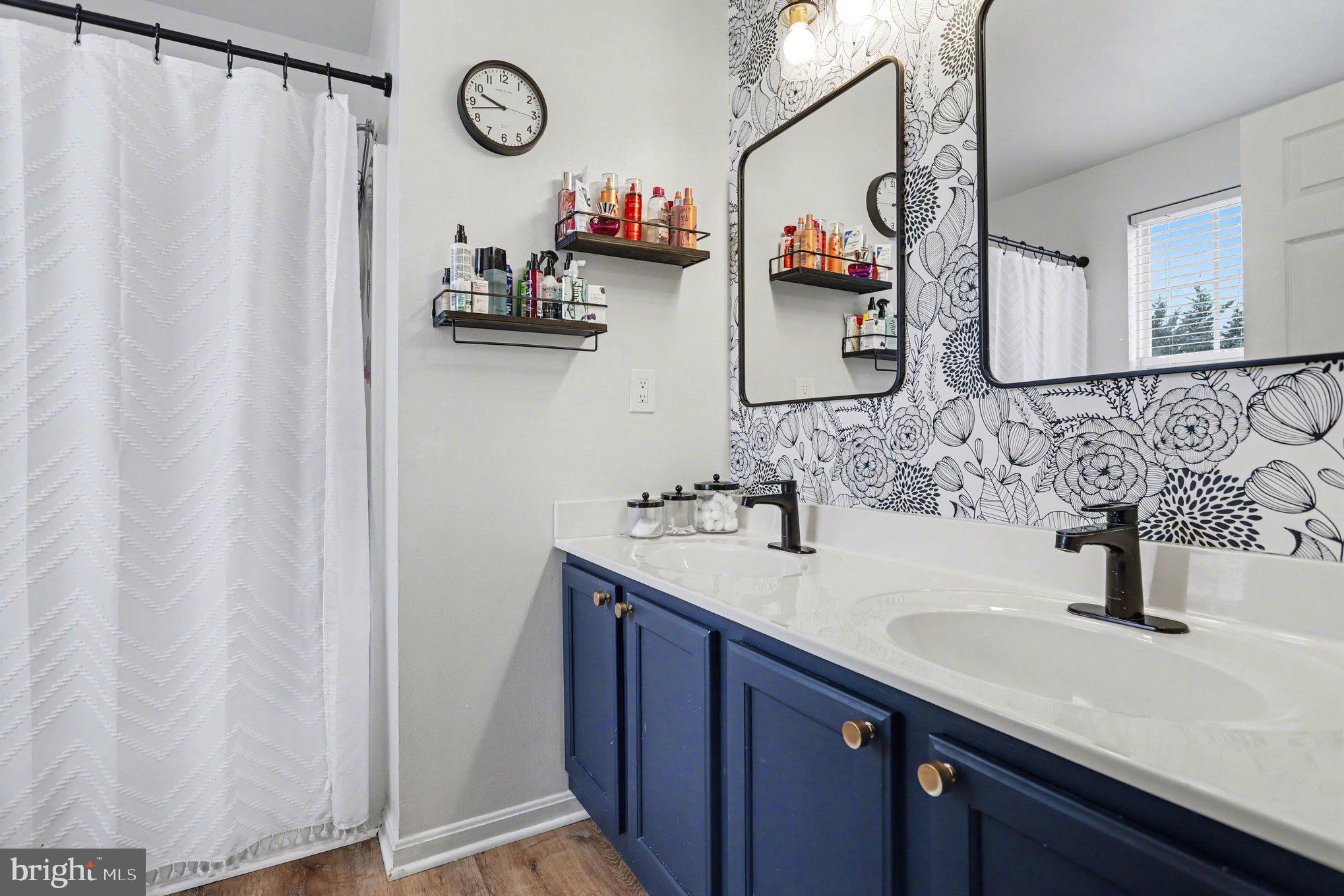 CROSSROADS OVERLOOK - Residential