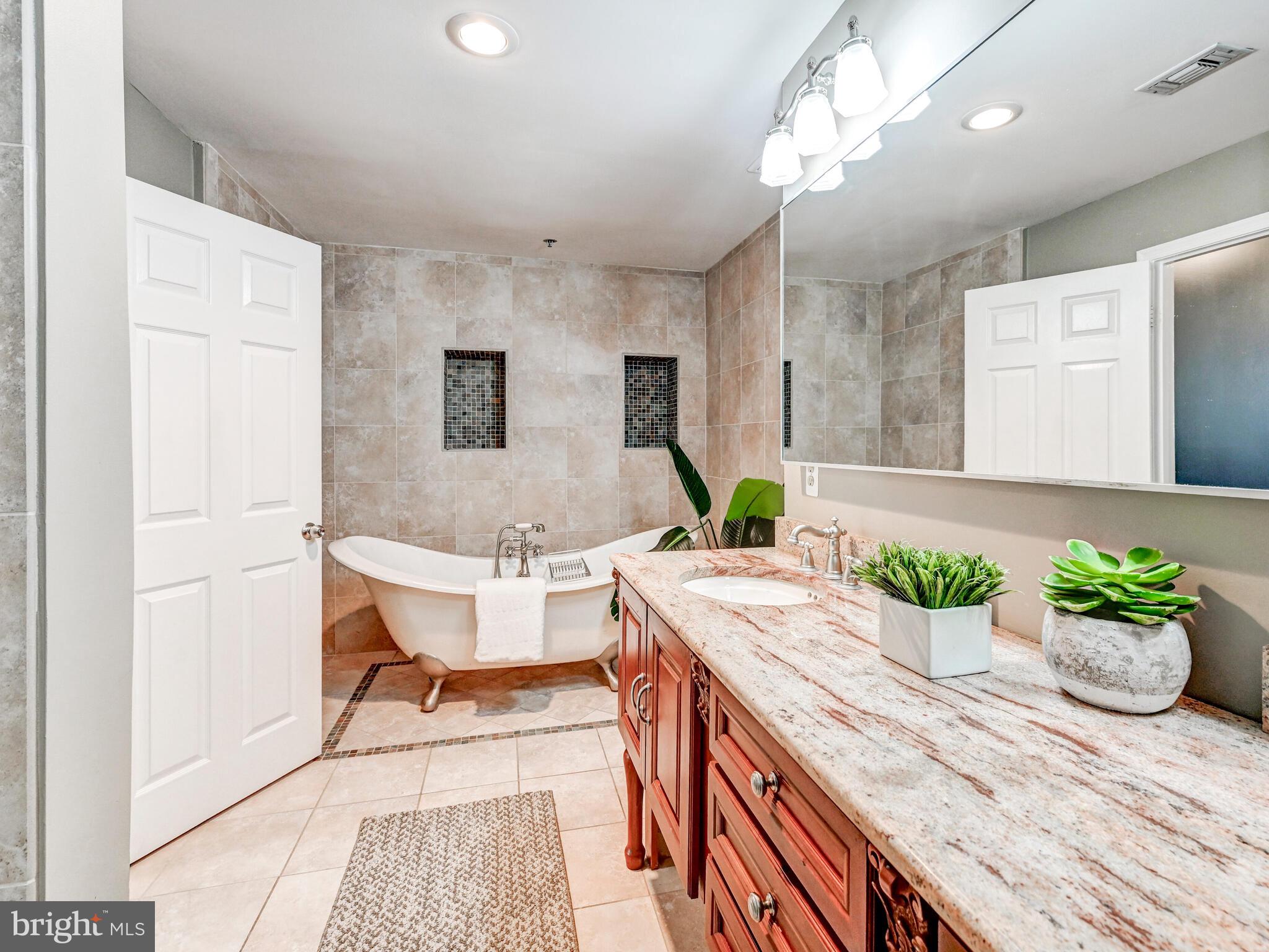 BELTS LANDING - Residential