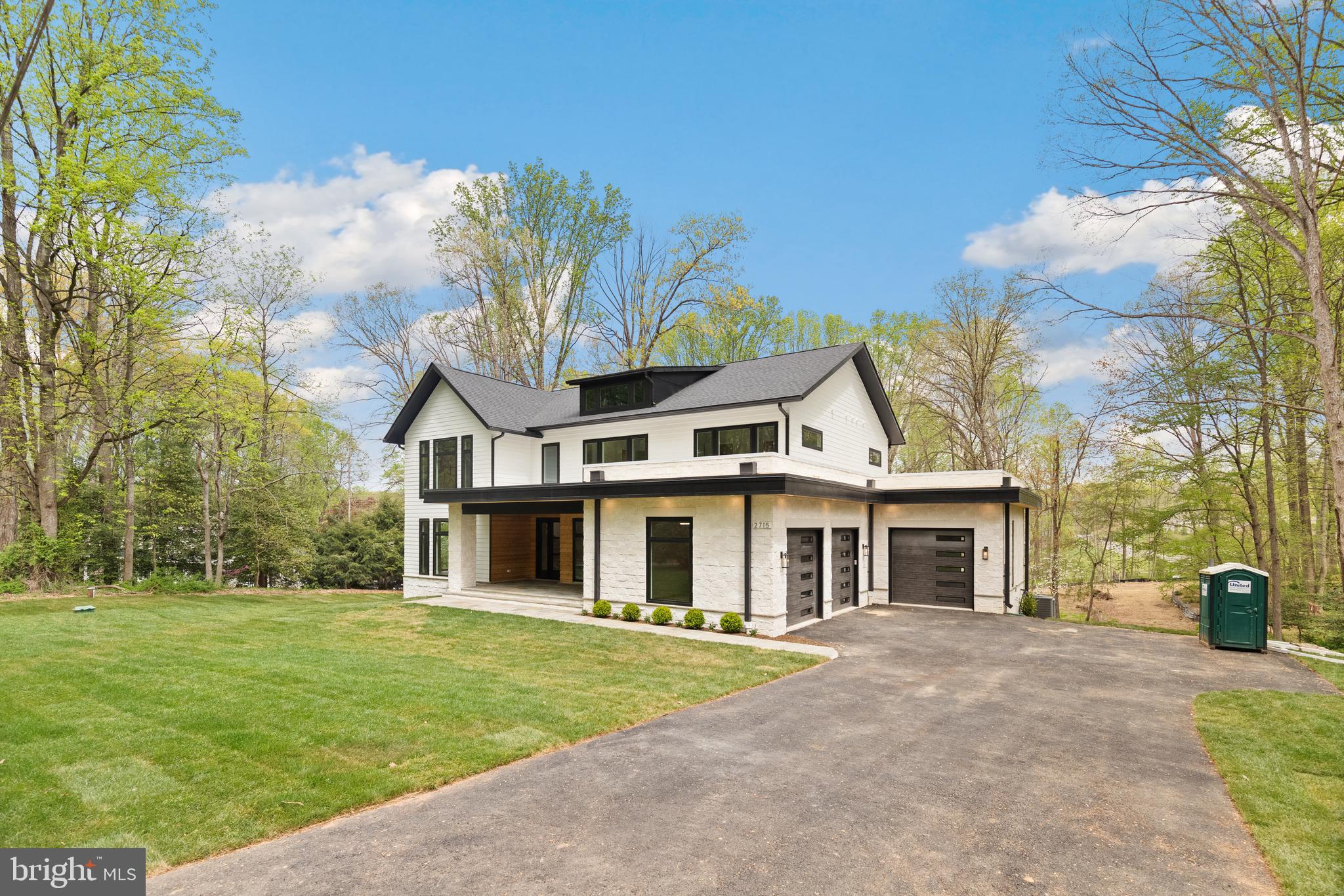 ROAN STALLION ESTATES - Residential