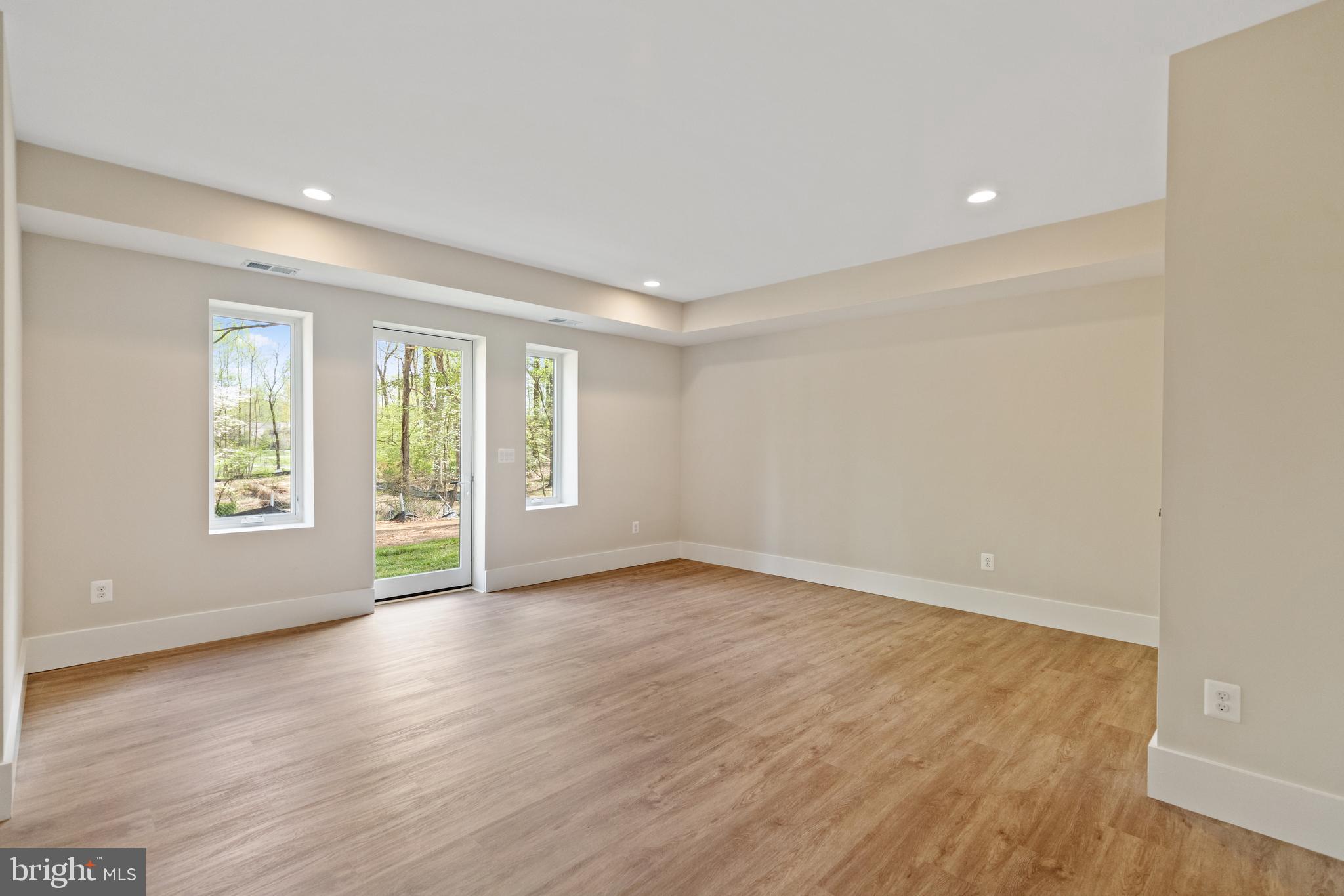 ROAN STALLION ESTATES - Residential