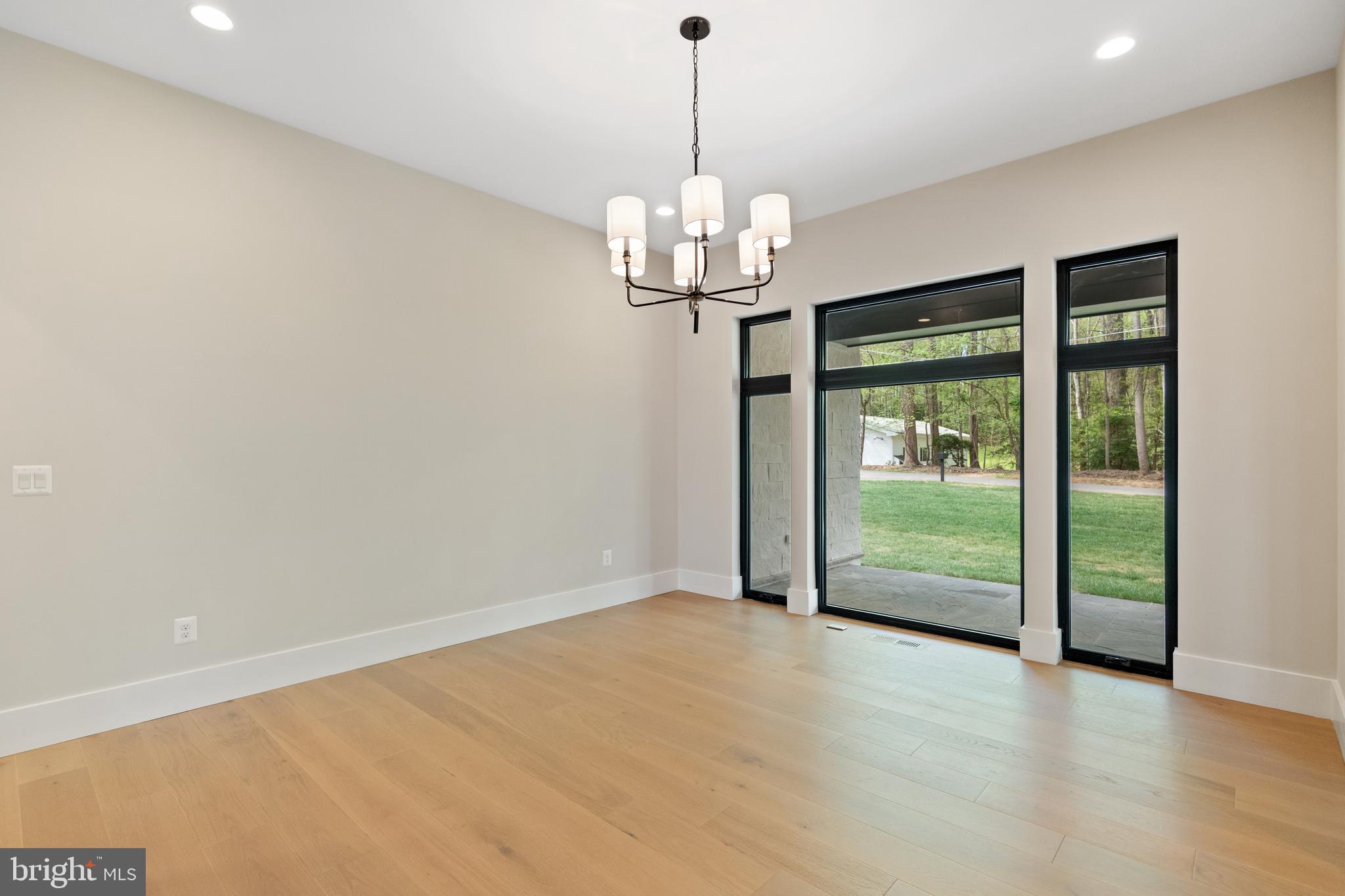 ROAN STALLION ESTATES - Residential