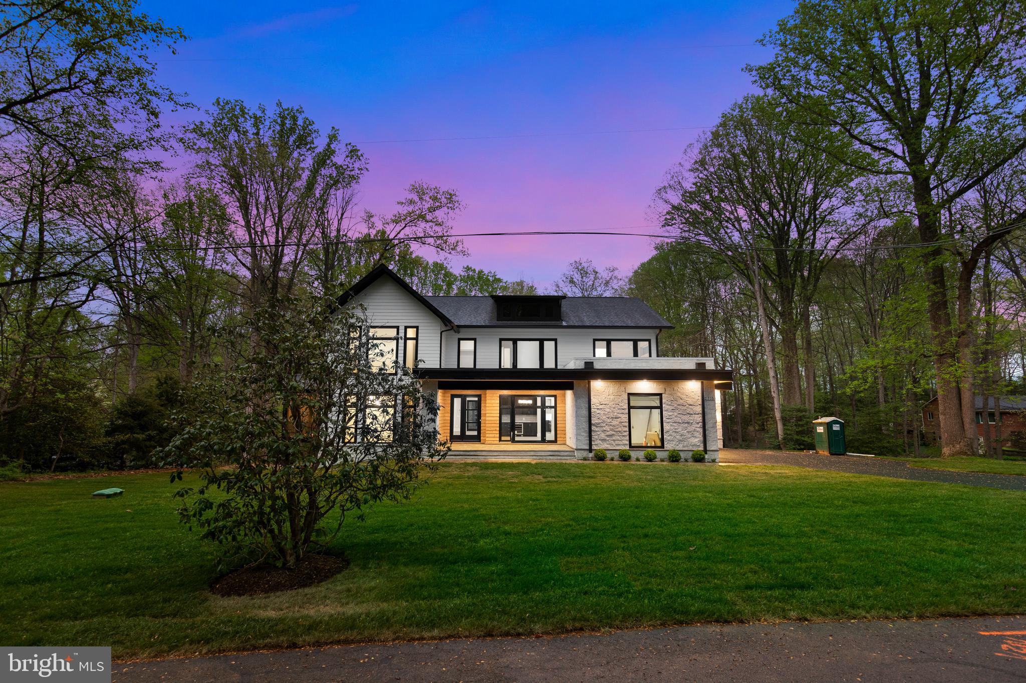 ROAN STALLION ESTATES - Residential