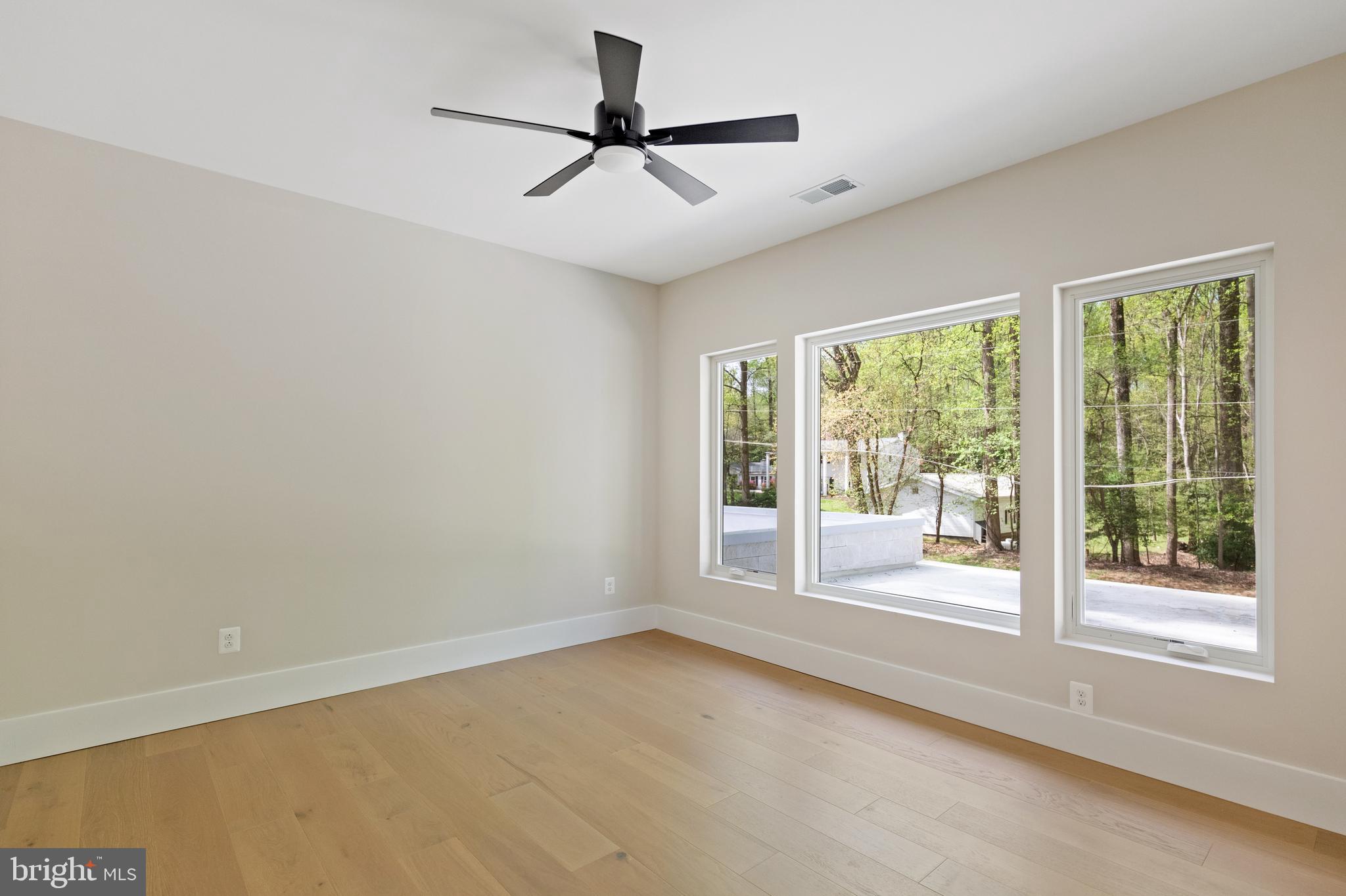 ROAN STALLION ESTATES - Residential