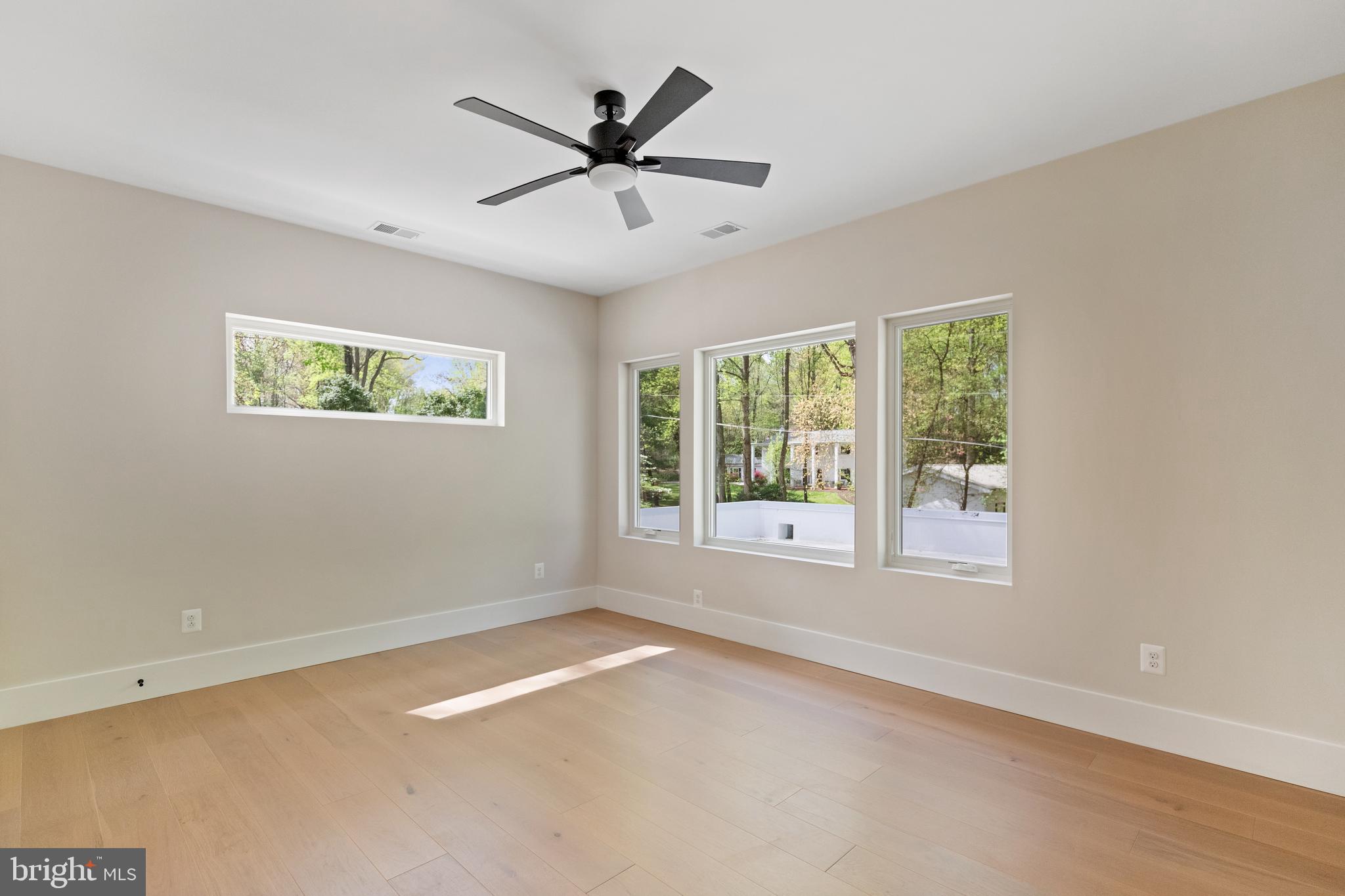 ROAN STALLION ESTATES - Residential