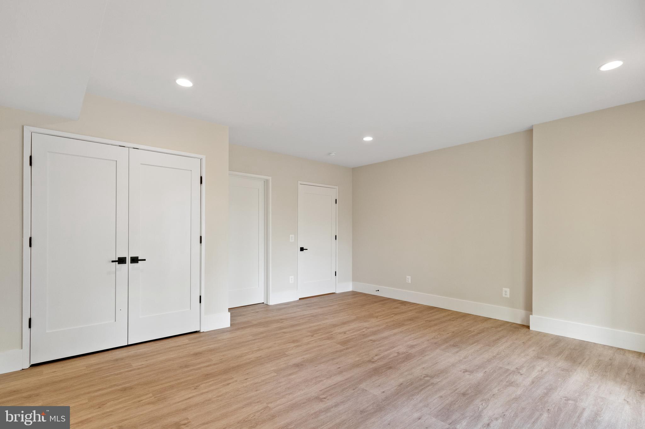 ROAN STALLION ESTATES - Residential