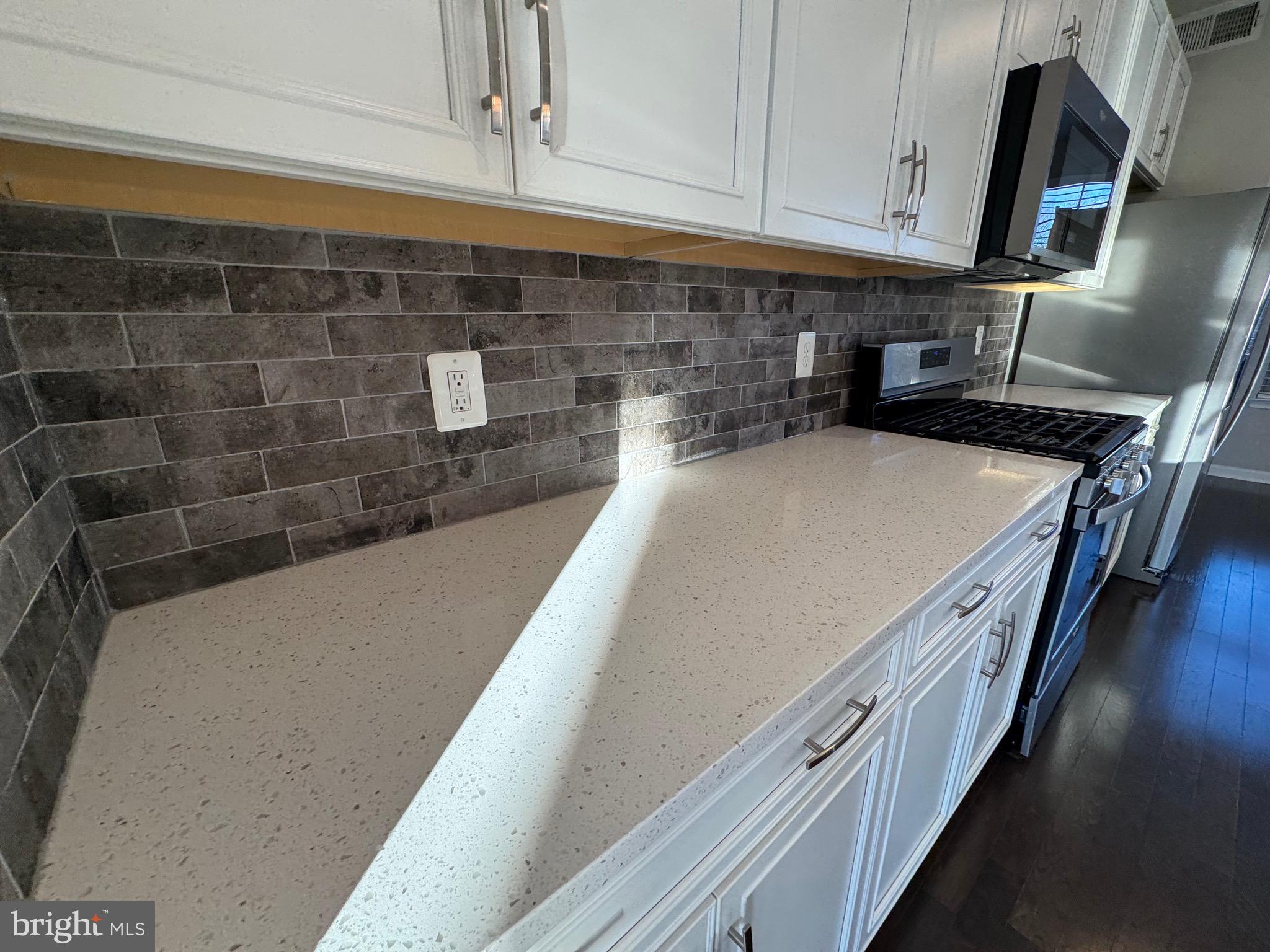 LEESBURG - Residential Lease