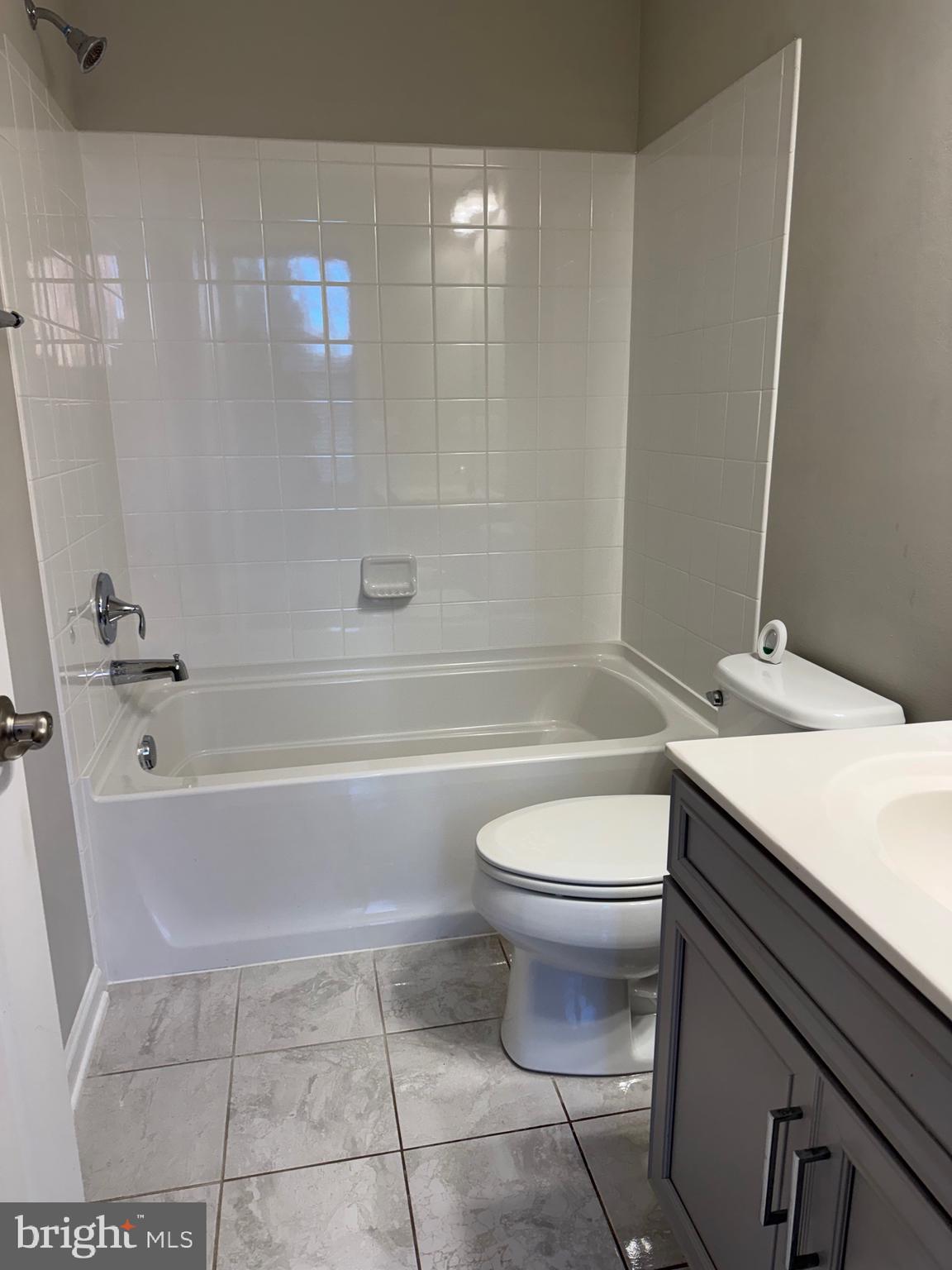 LEESBURG - Residential Lease