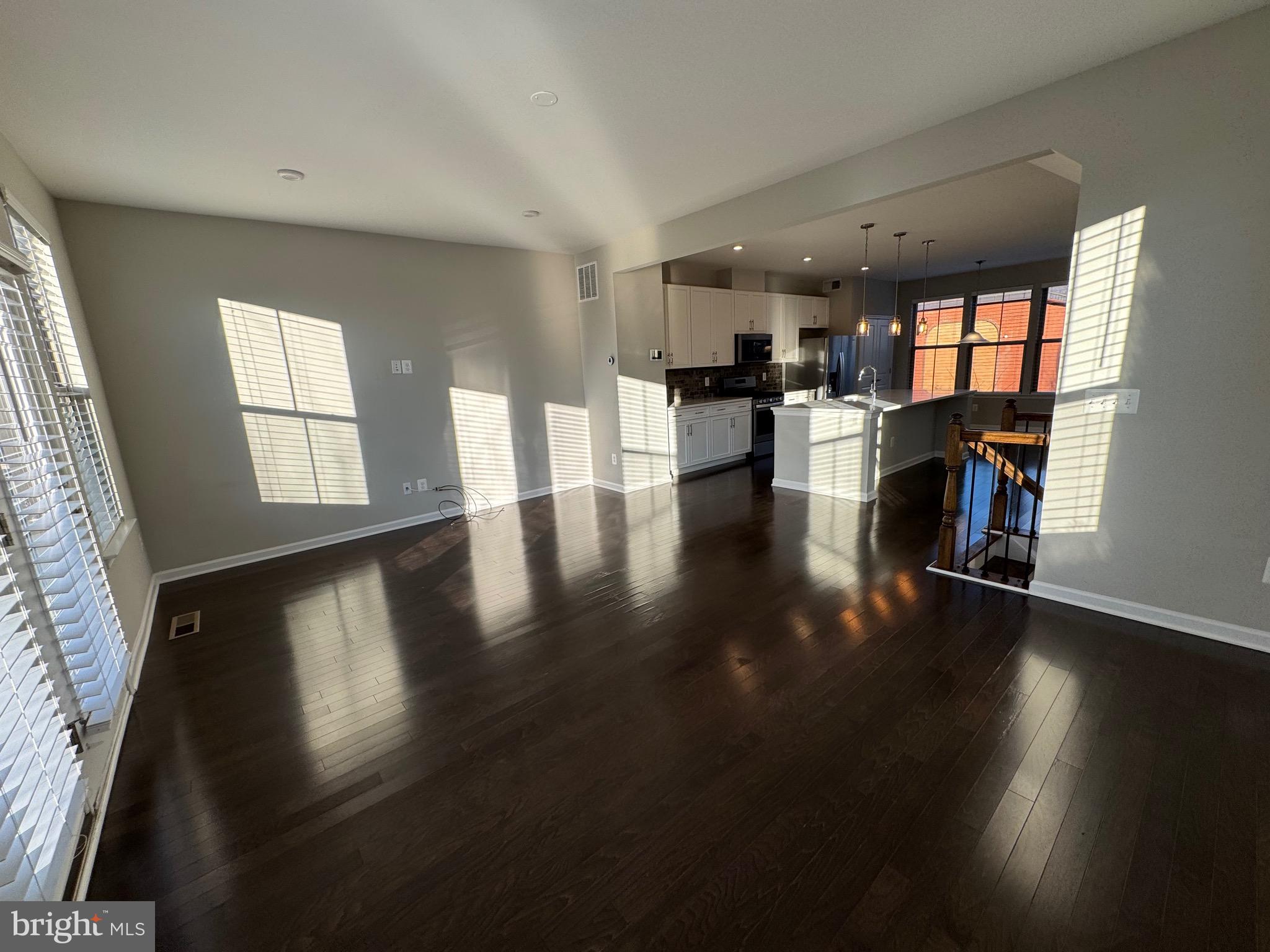 LEESBURG - Residential Lease