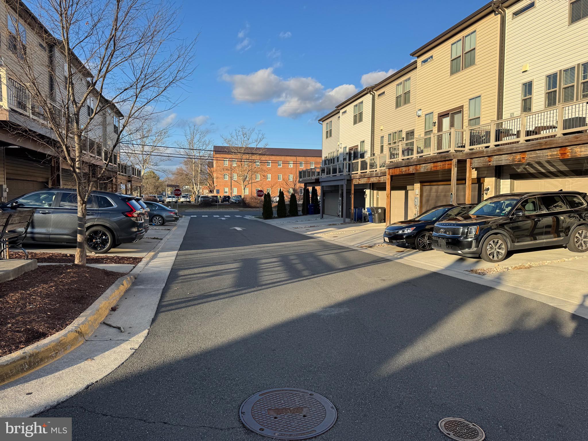 LEESBURG - Residential Lease