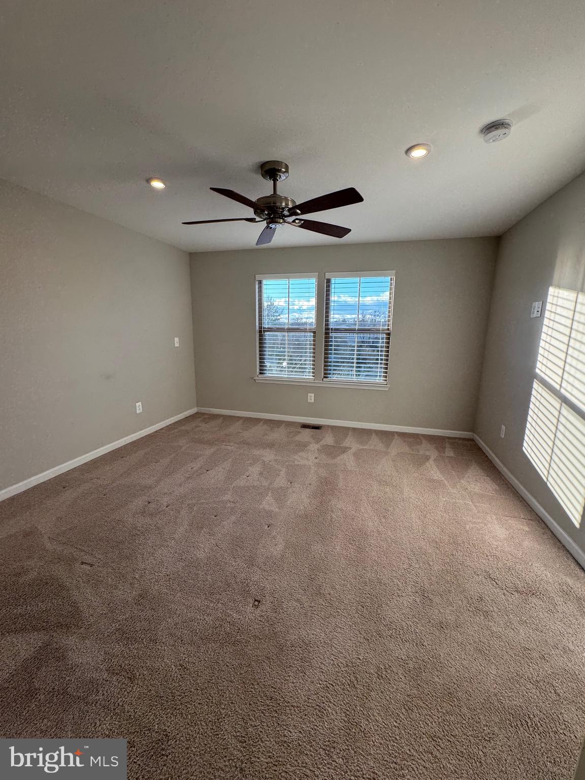 LEESBURG - Residential Lease