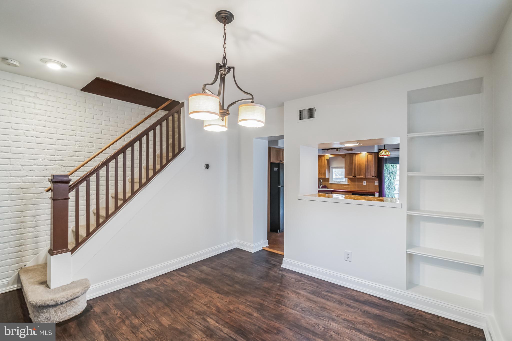 BELLA SQUARE - Residential