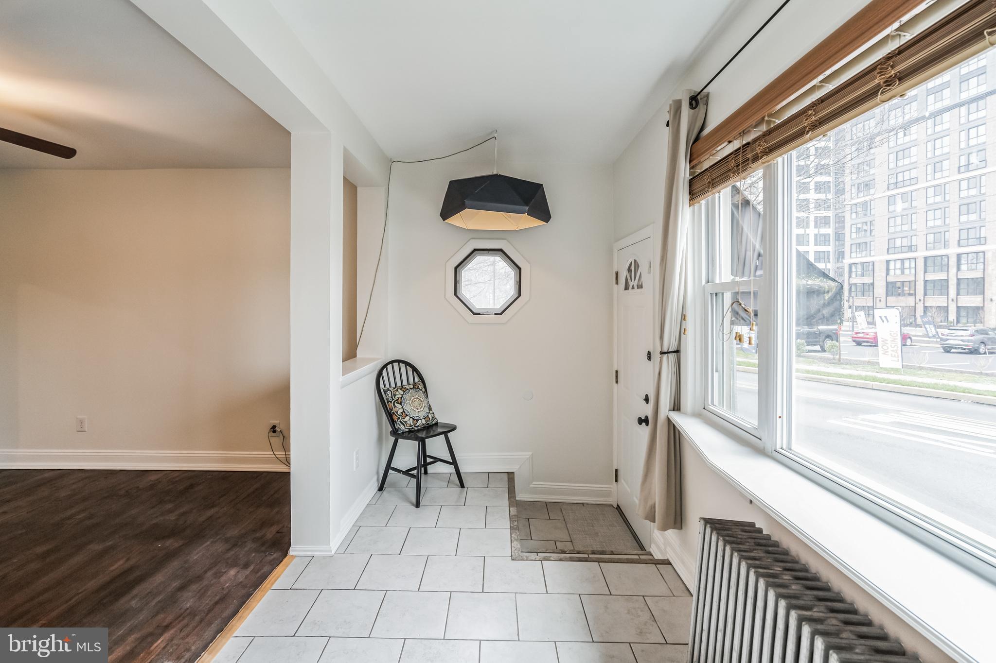 BELLA SQUARE - Residential