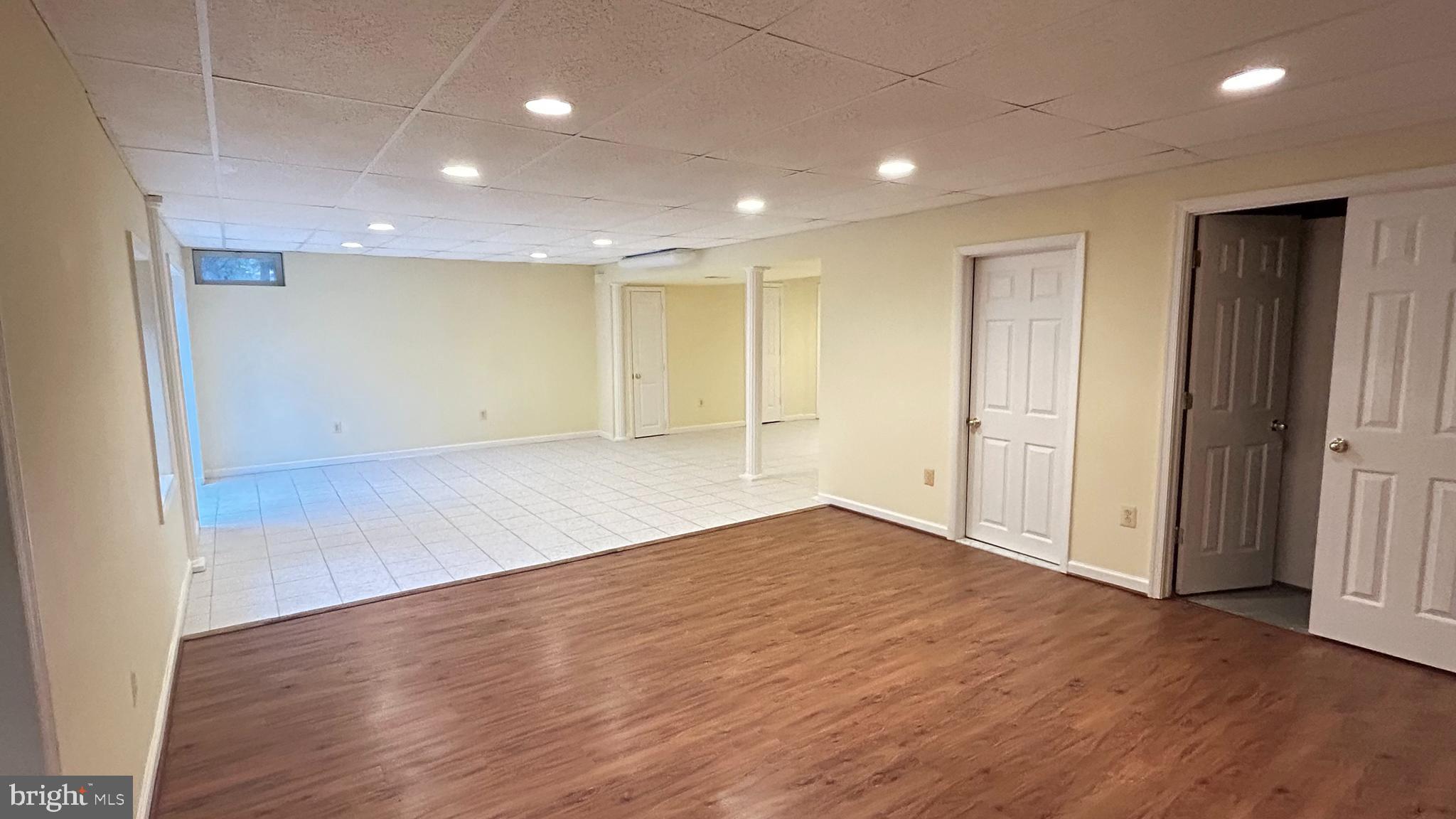 RIVER HILL - Residential Lease