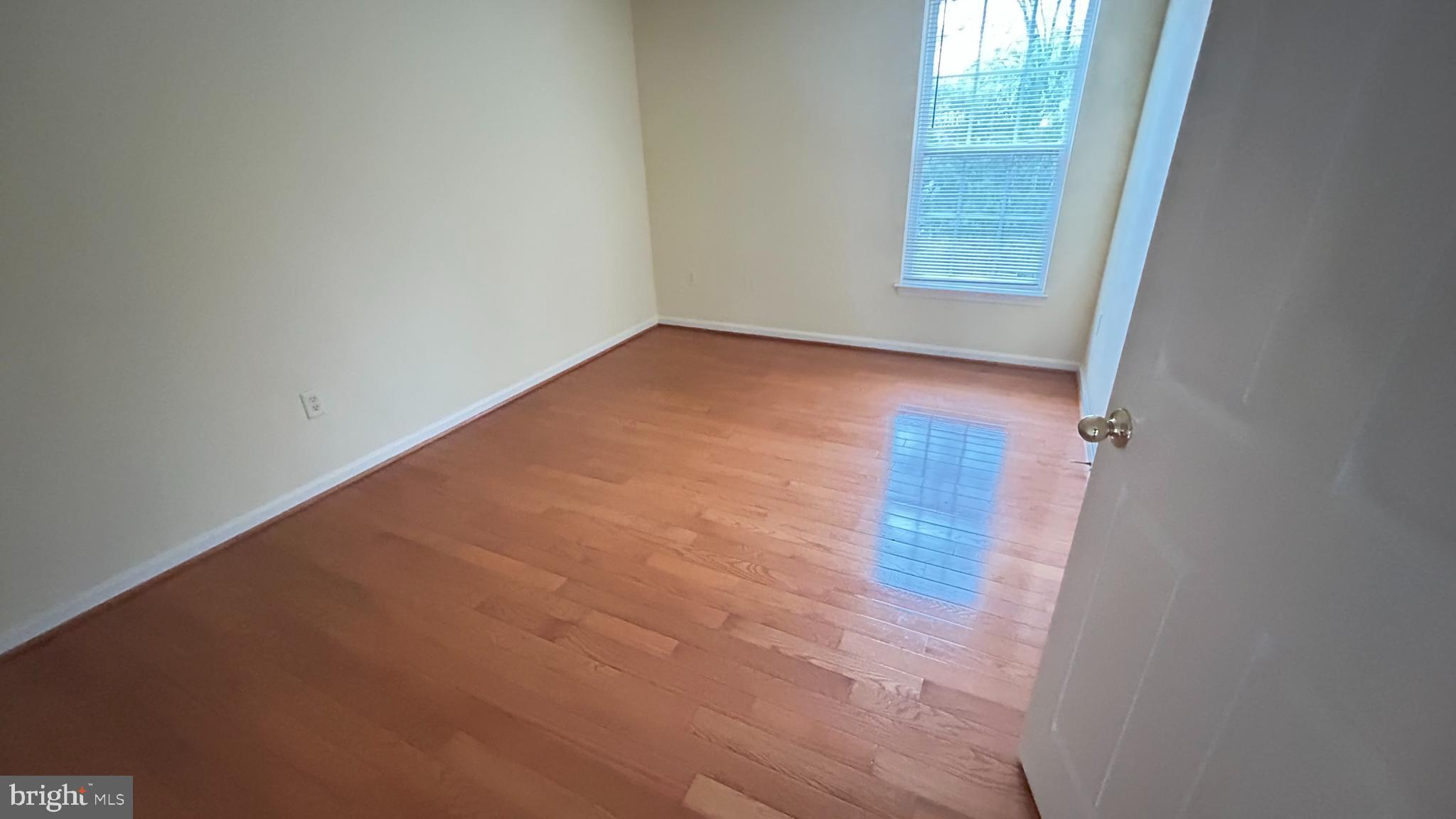 RIVER HILL - Residential Lease