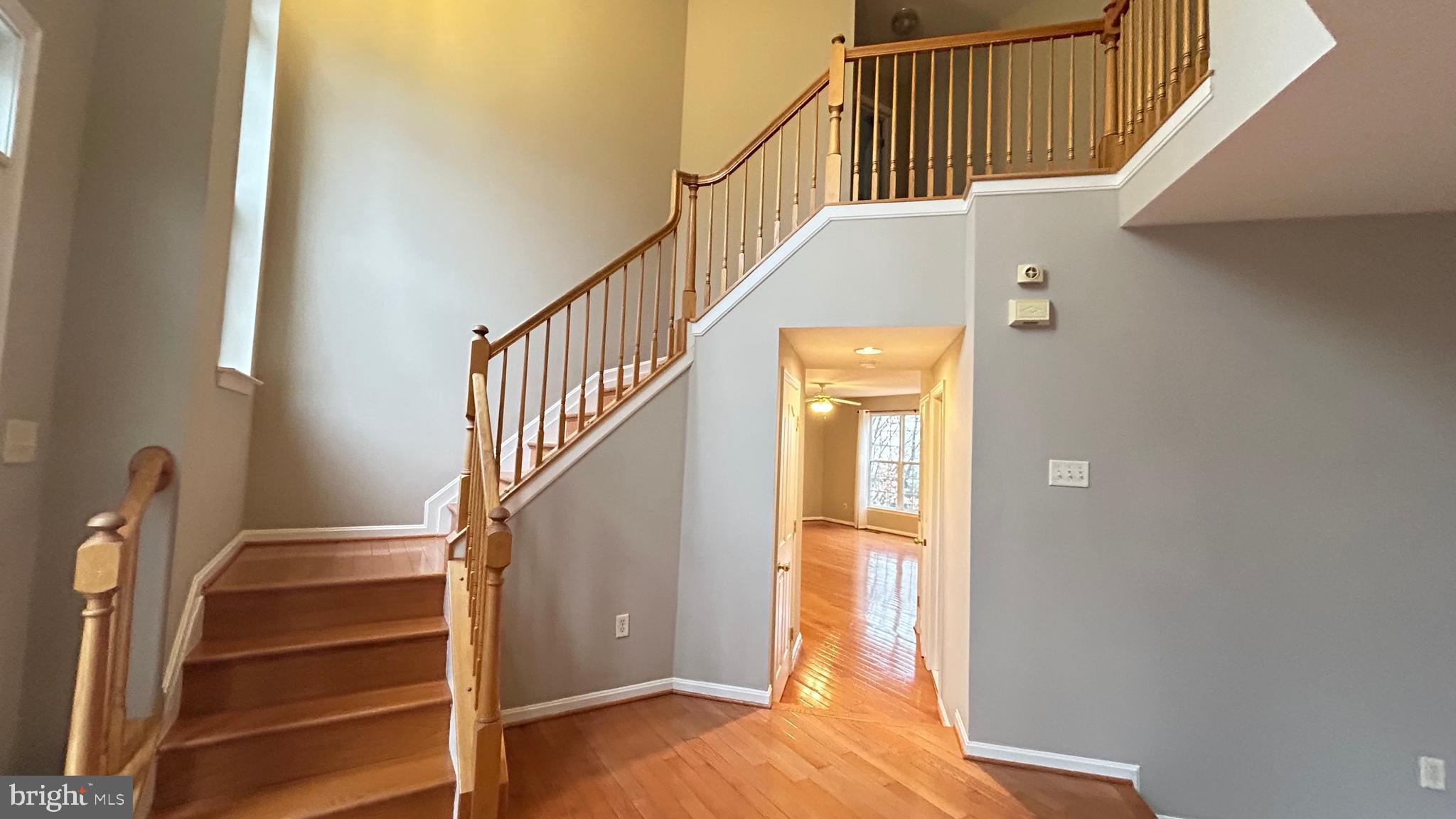 RIVER HILL - Residential Lease