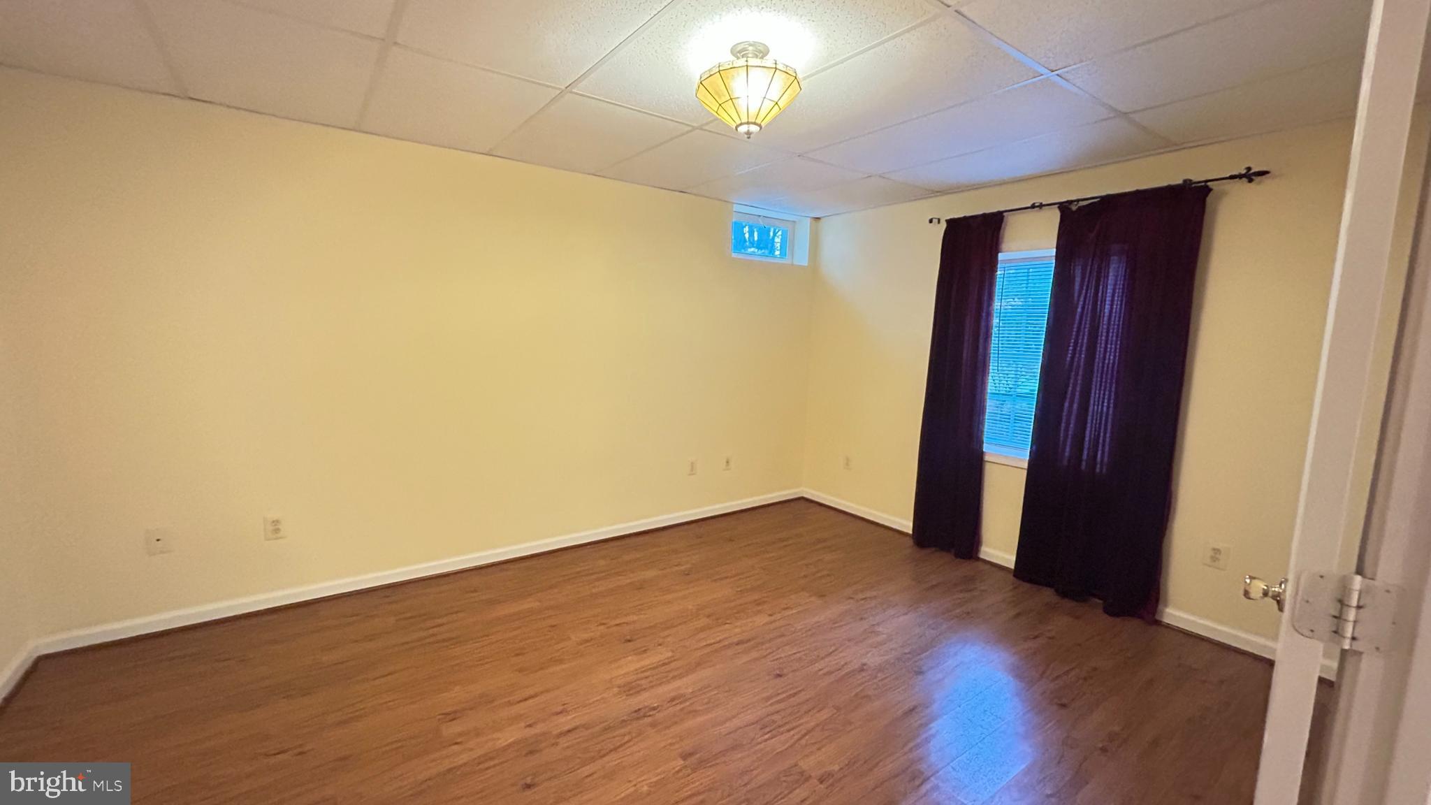 RIVER HILL - Residential Lease