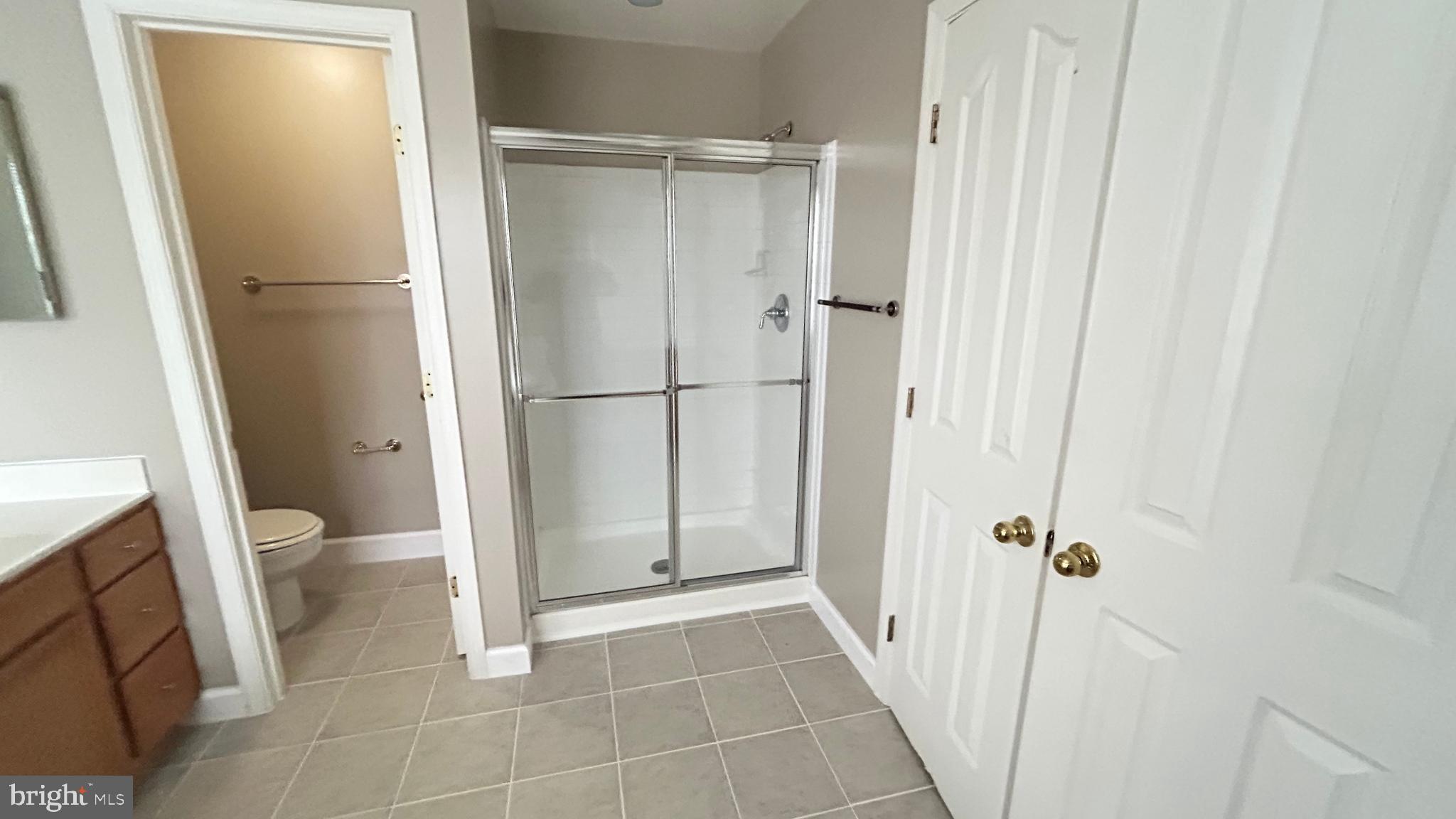 RIVER HILL - Residential Lease