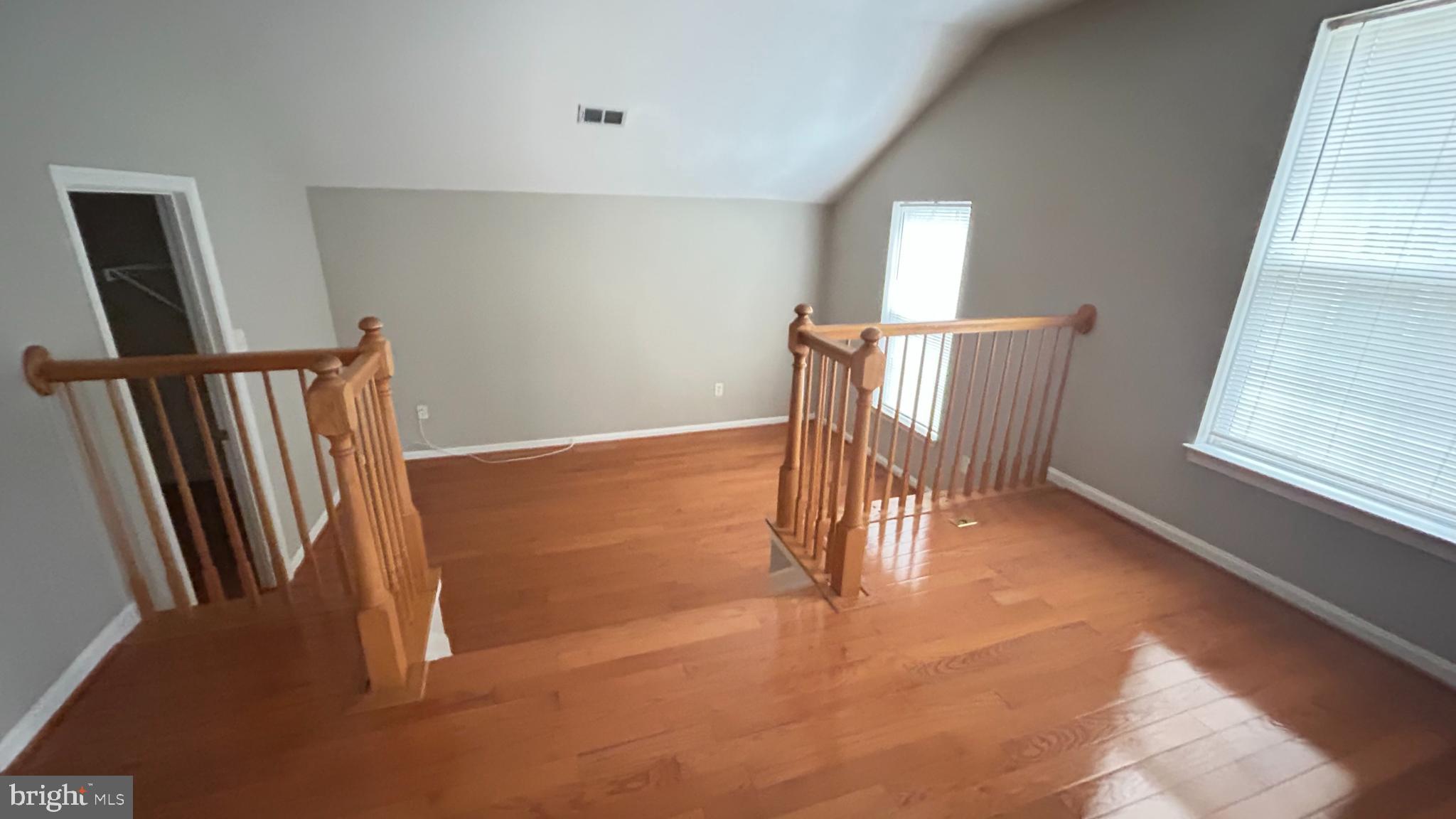 RIVER HILL - Residential Lease