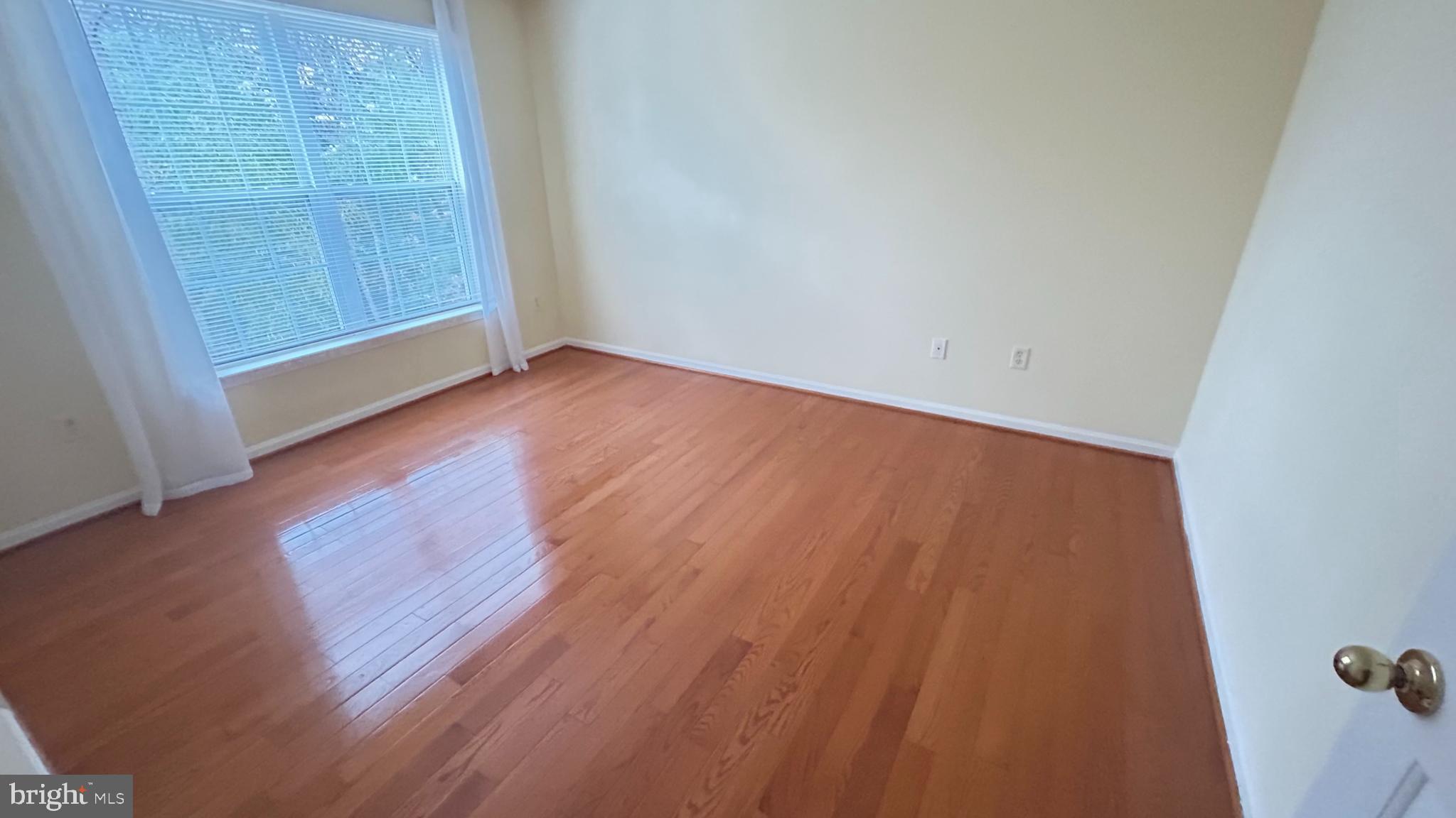 RIVER HILL - Residential Lease