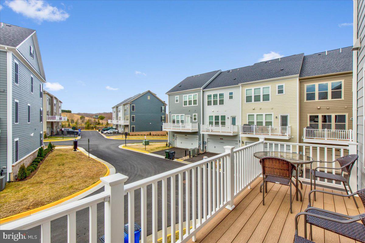 POTOMAC SHORES - Residential Lease