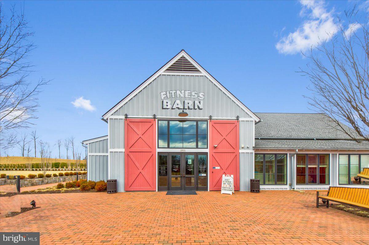 POTOMAC SHORES - Residential Lease