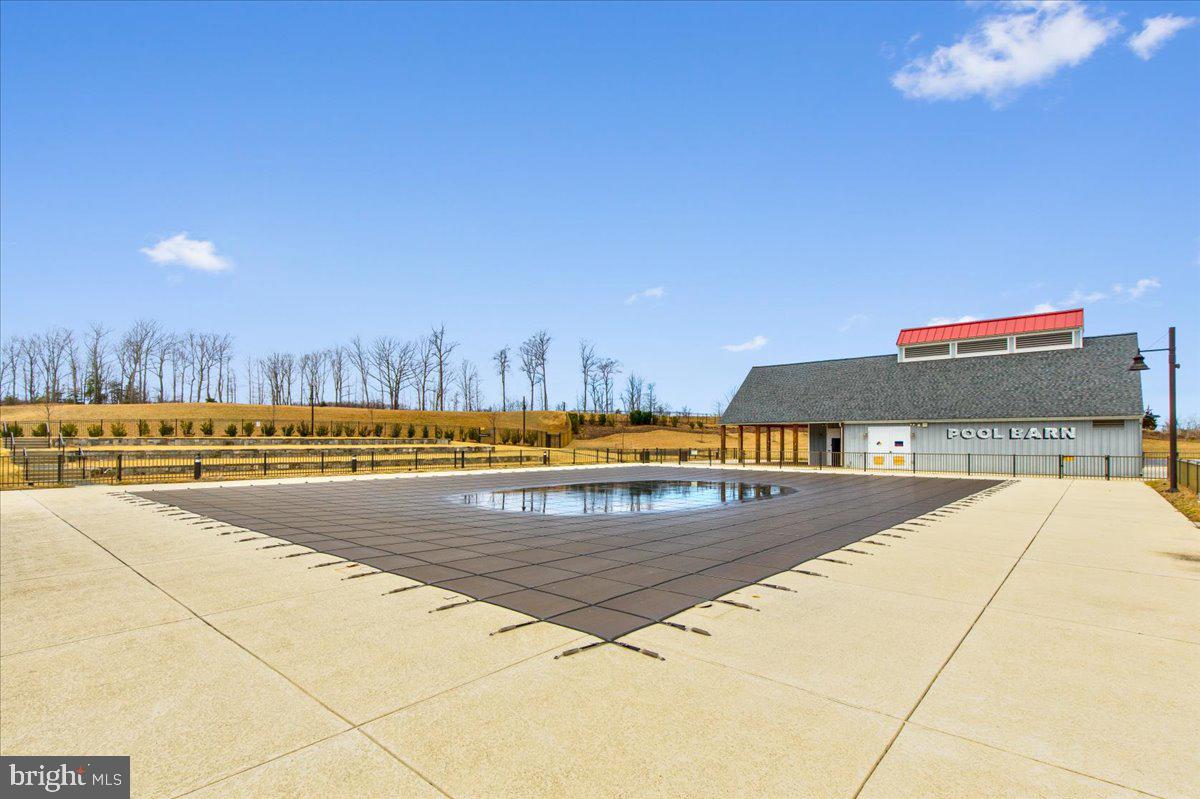 POTOMAC SHORES - Residential Lease