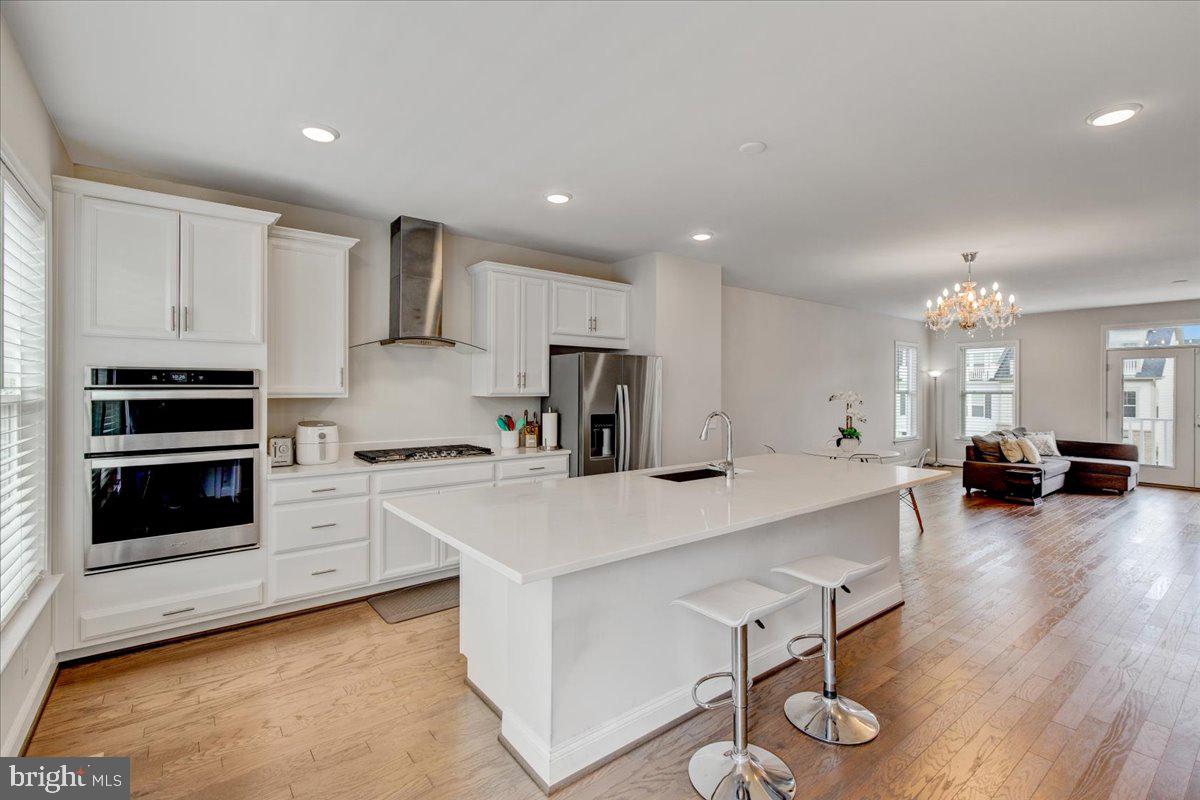 POTOMAC SHORES - Residential Lease