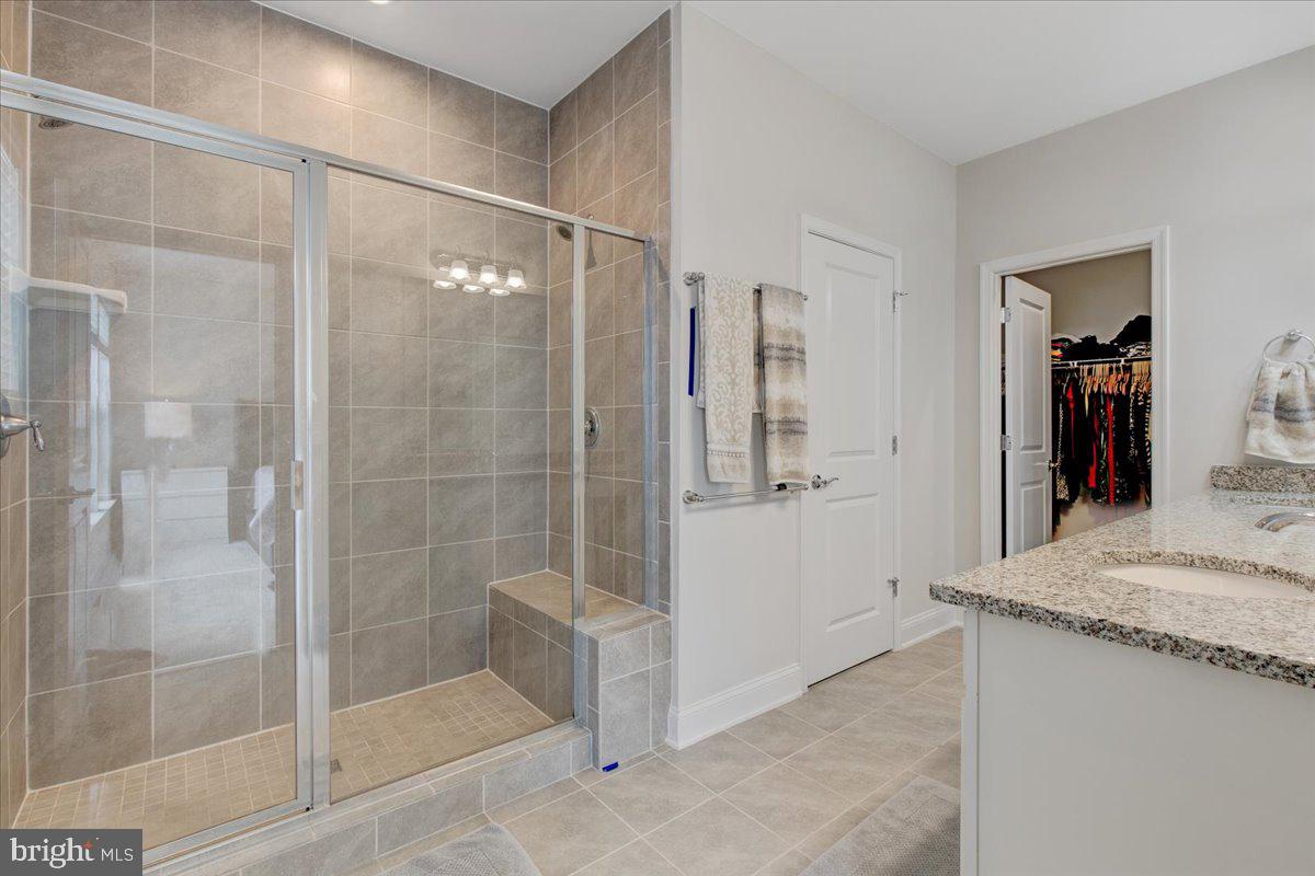 POTOMAC SHORES - Residential Lease