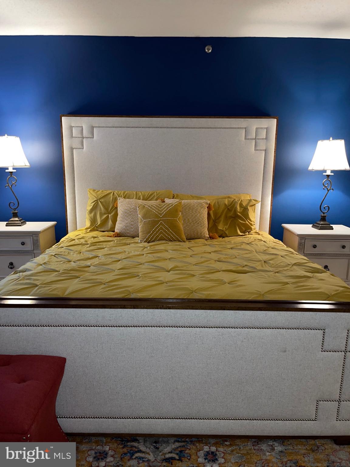 SKYLINE HOUSE - Residential Lease