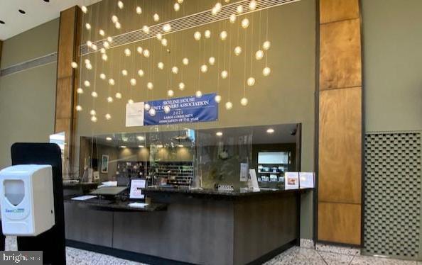 SKYLINE HOUSE - Residential Lease