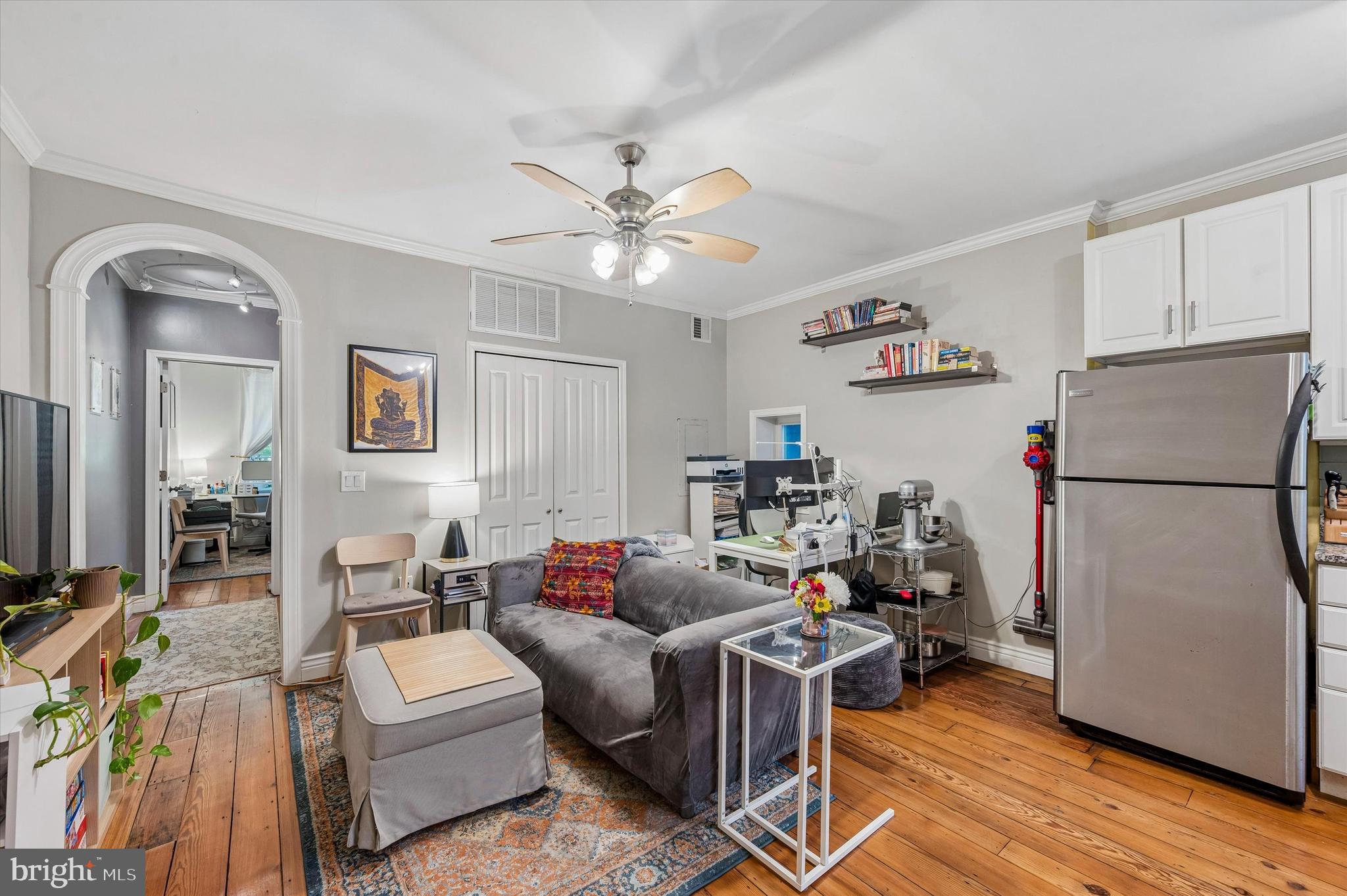 SOCIETY HILL - Residential