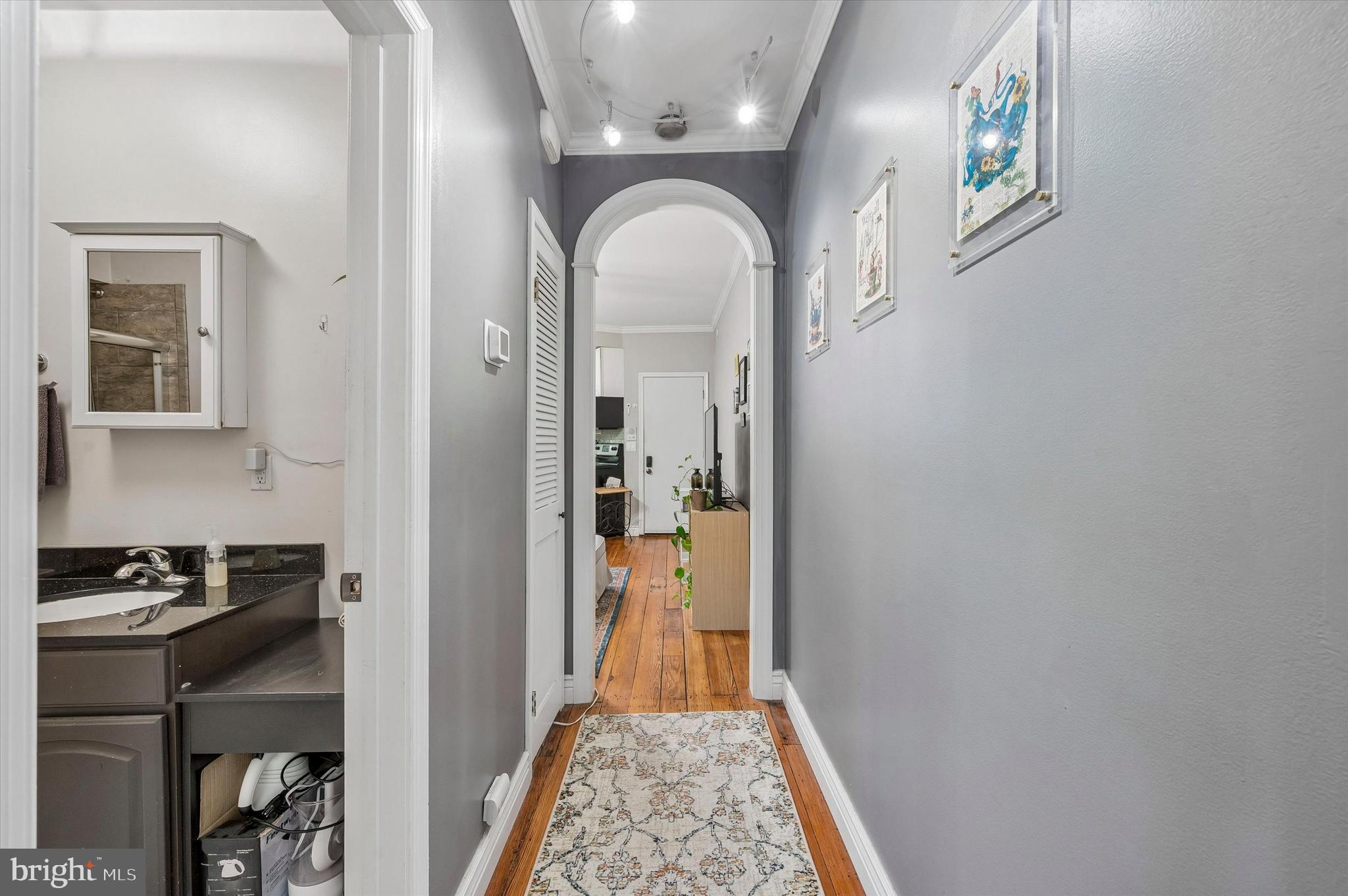 SOCIETY HILL - Residential