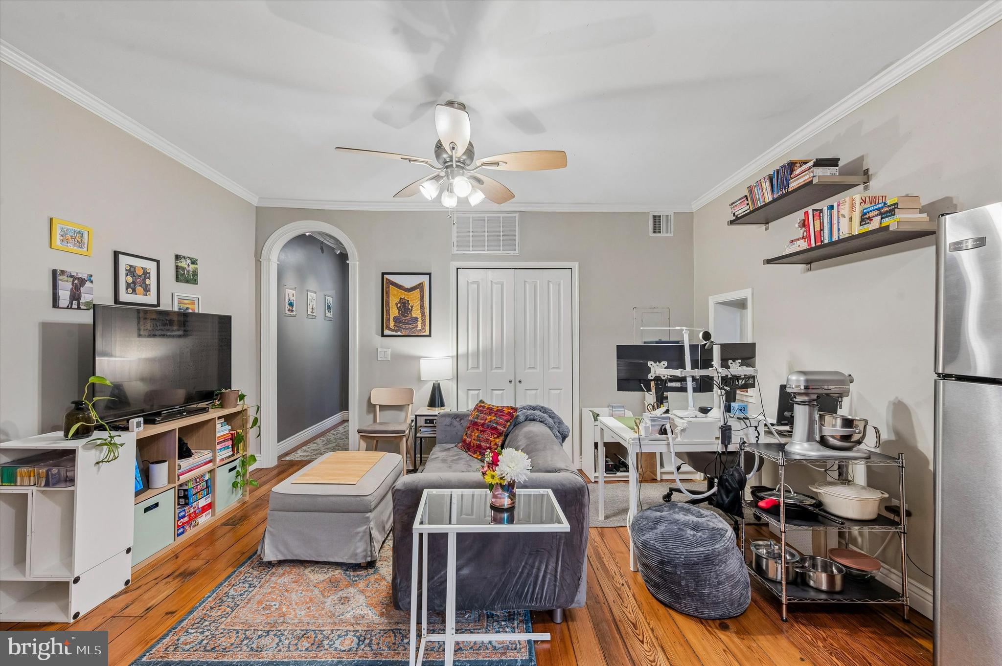 SOCIETY HILL - Residential