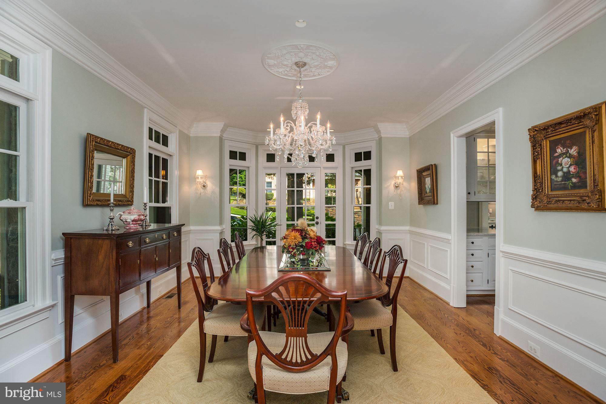 COUNTRY CLUB HILLS - Residential