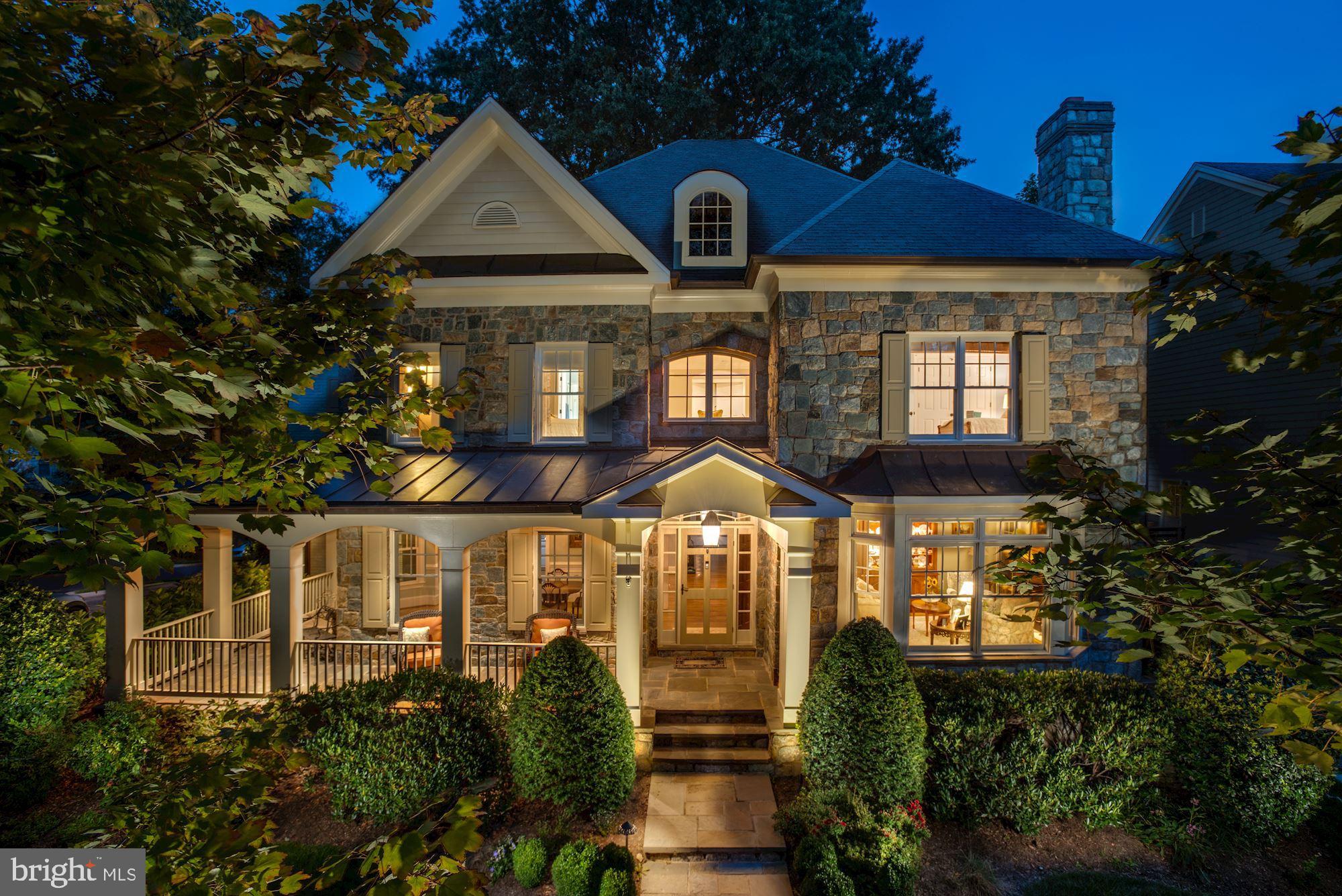 COUNTRY CLUB HILLS - Residential