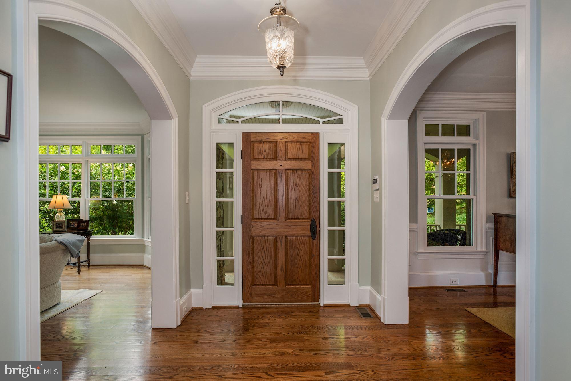 COUNTRY CLUB HILLS - Residential