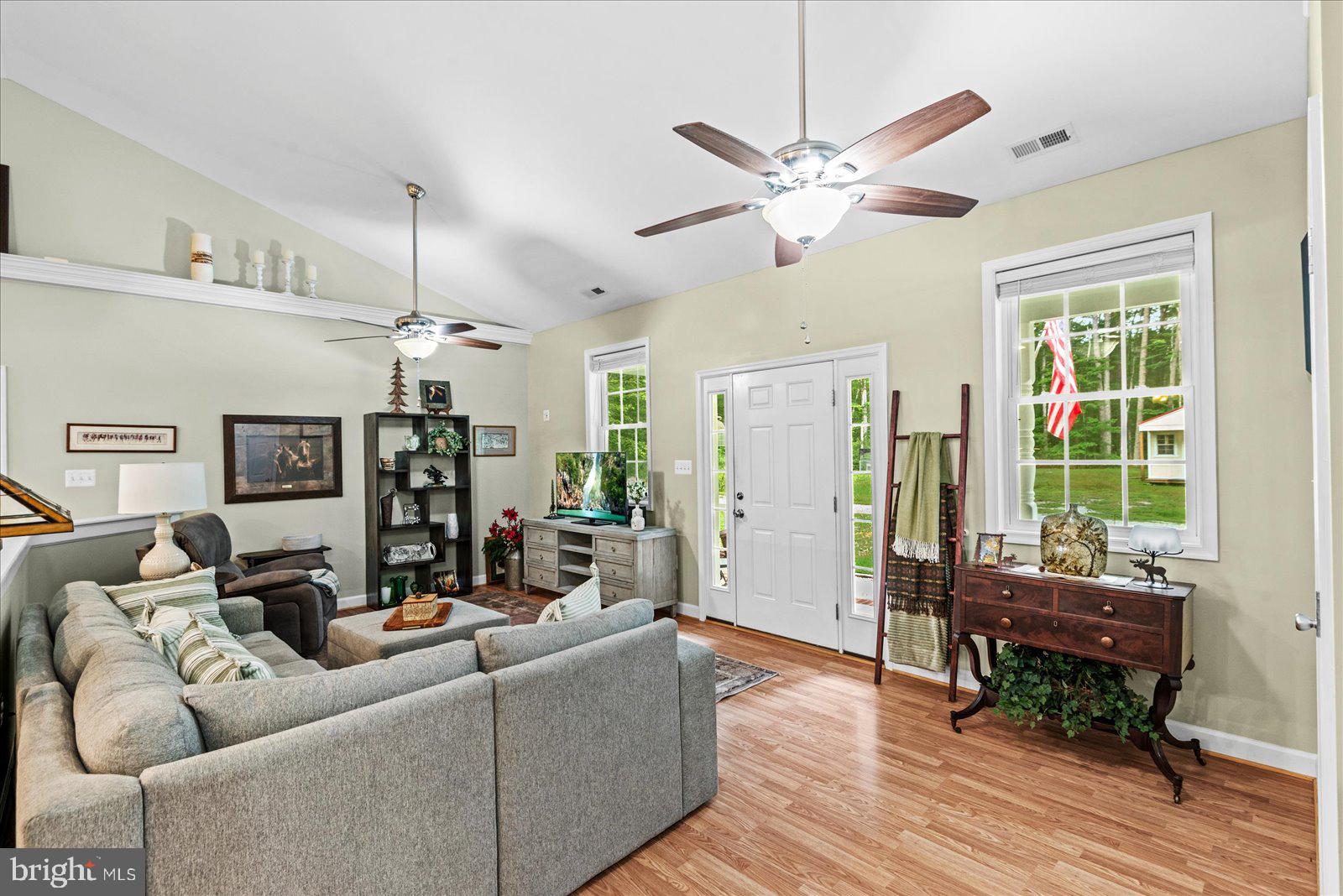 RAGGED POINT - Residential