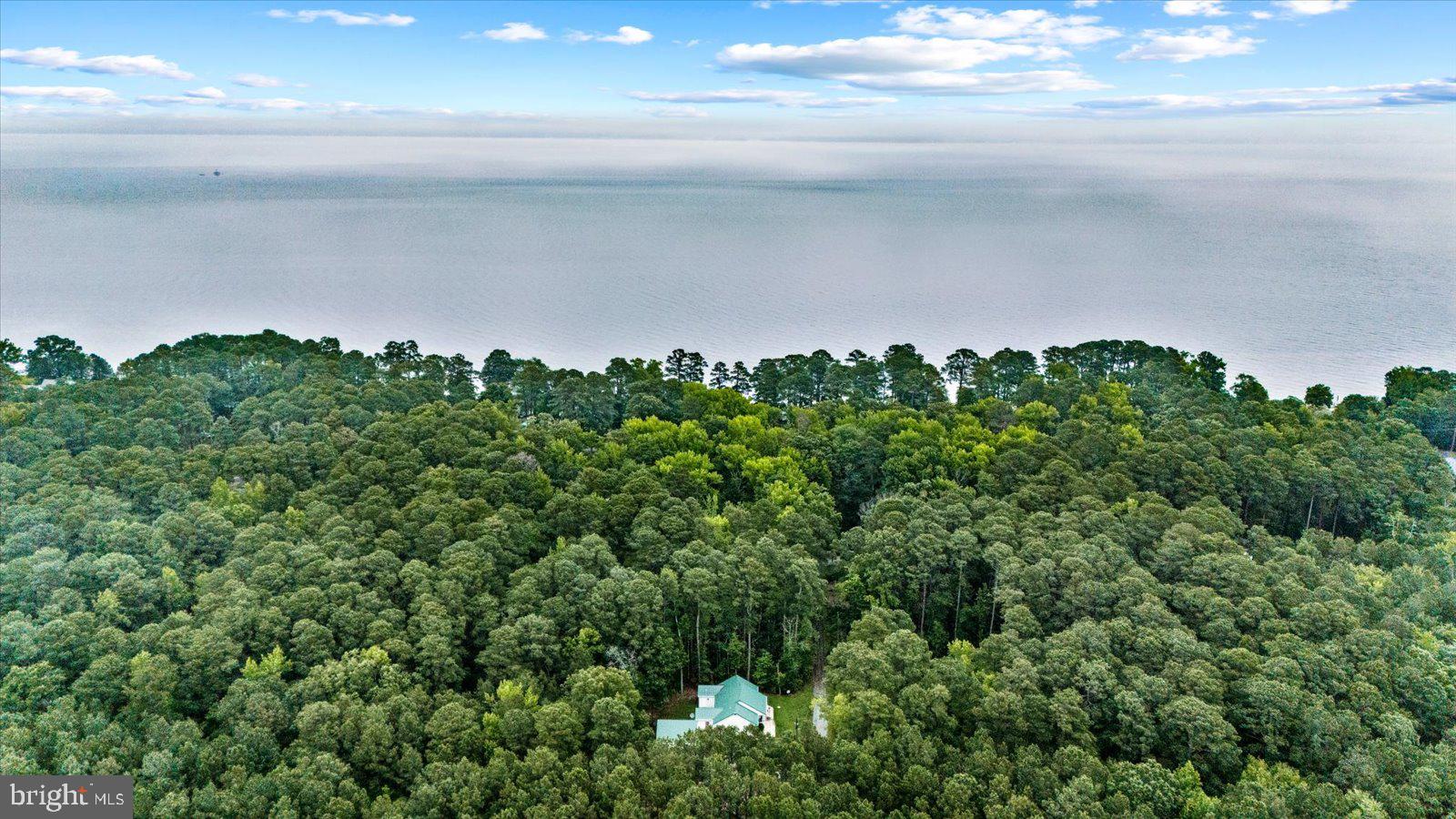 RAGGED POINT - Residential