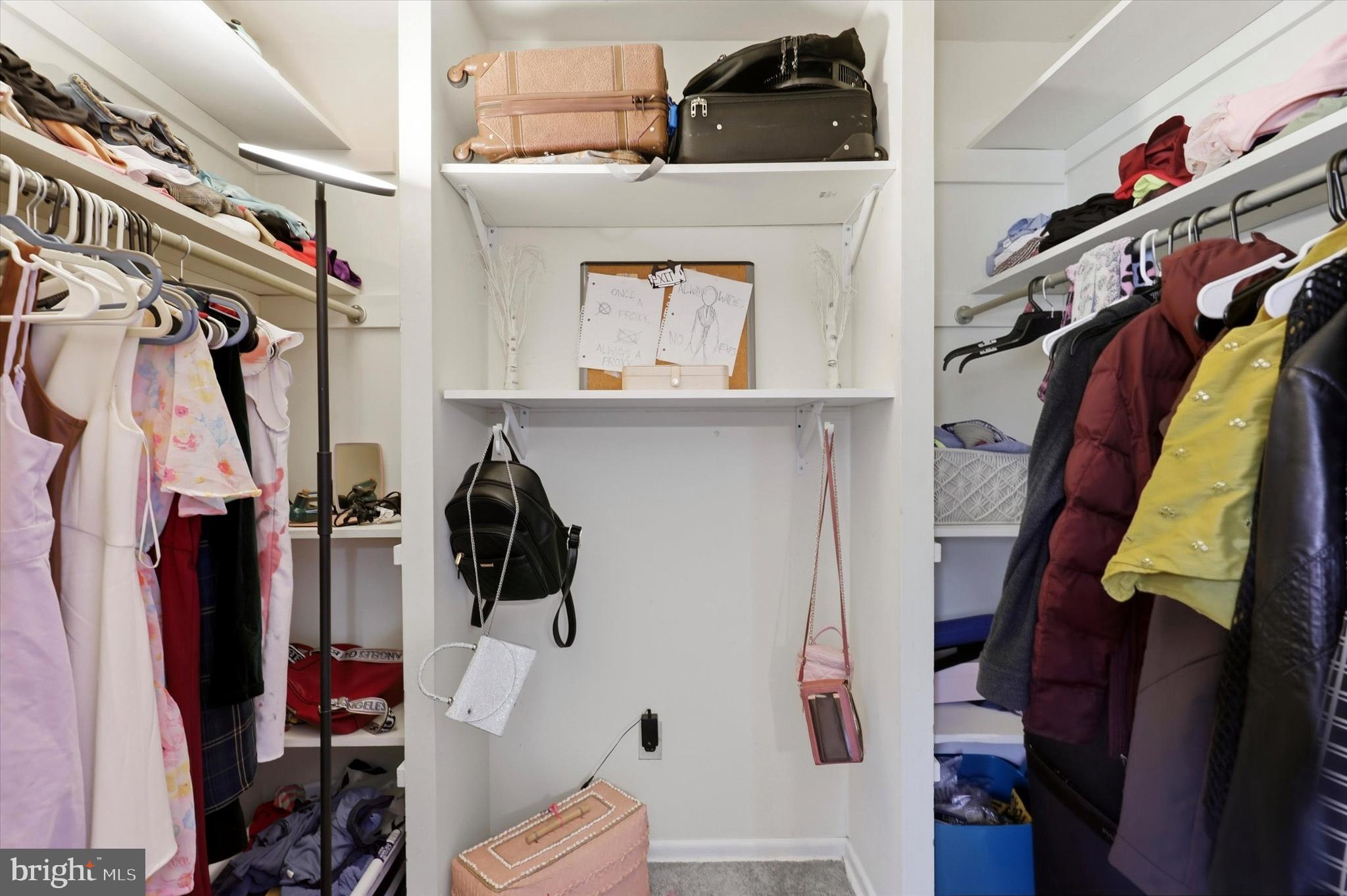 CENTER SQ GREEN - Residential