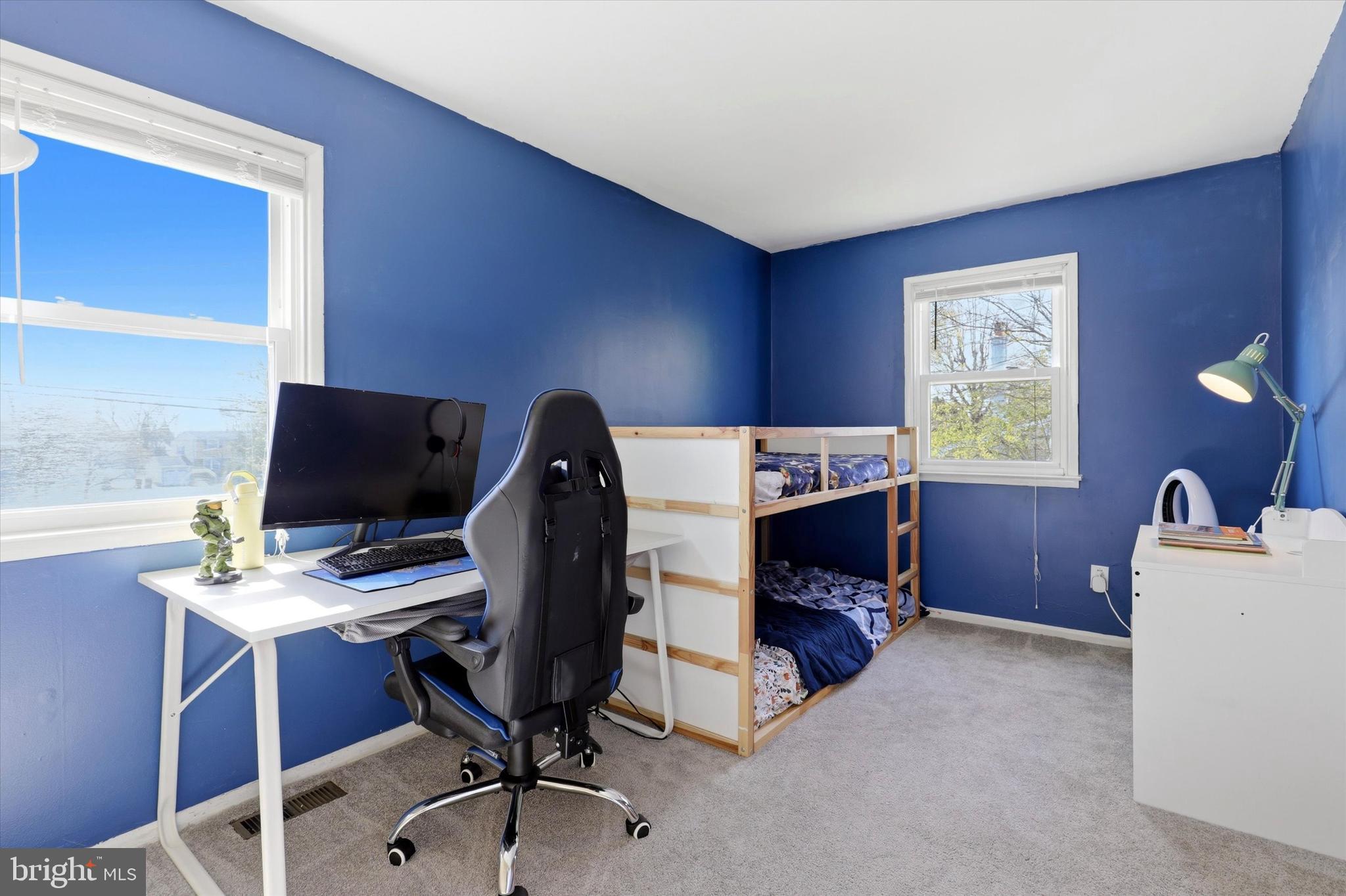 CENTER SQ GREEN - Residential